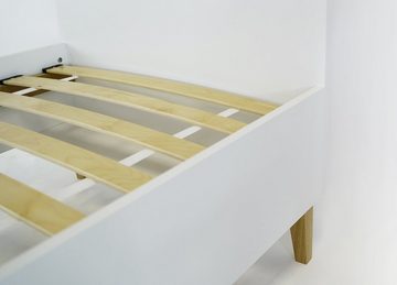 Kocot Kids Kinderbett KUBI 180x80 cm (Beine aus lackiertem Eichenholz), mit Lattenrost