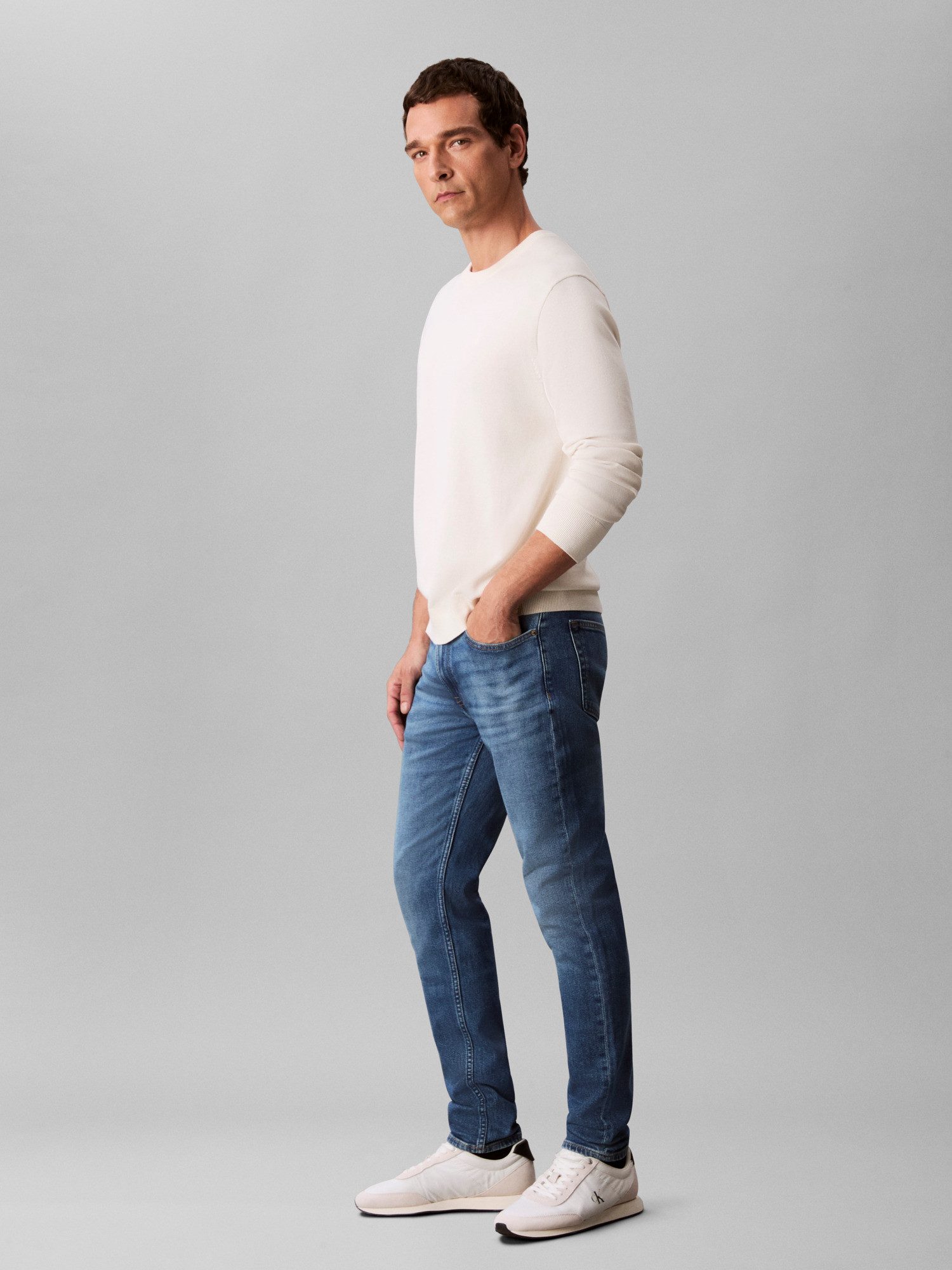 Calvin Klein Jeans Slim-fit-Jeans SLIM TAPER mit Markenlabel günstig online kaufen