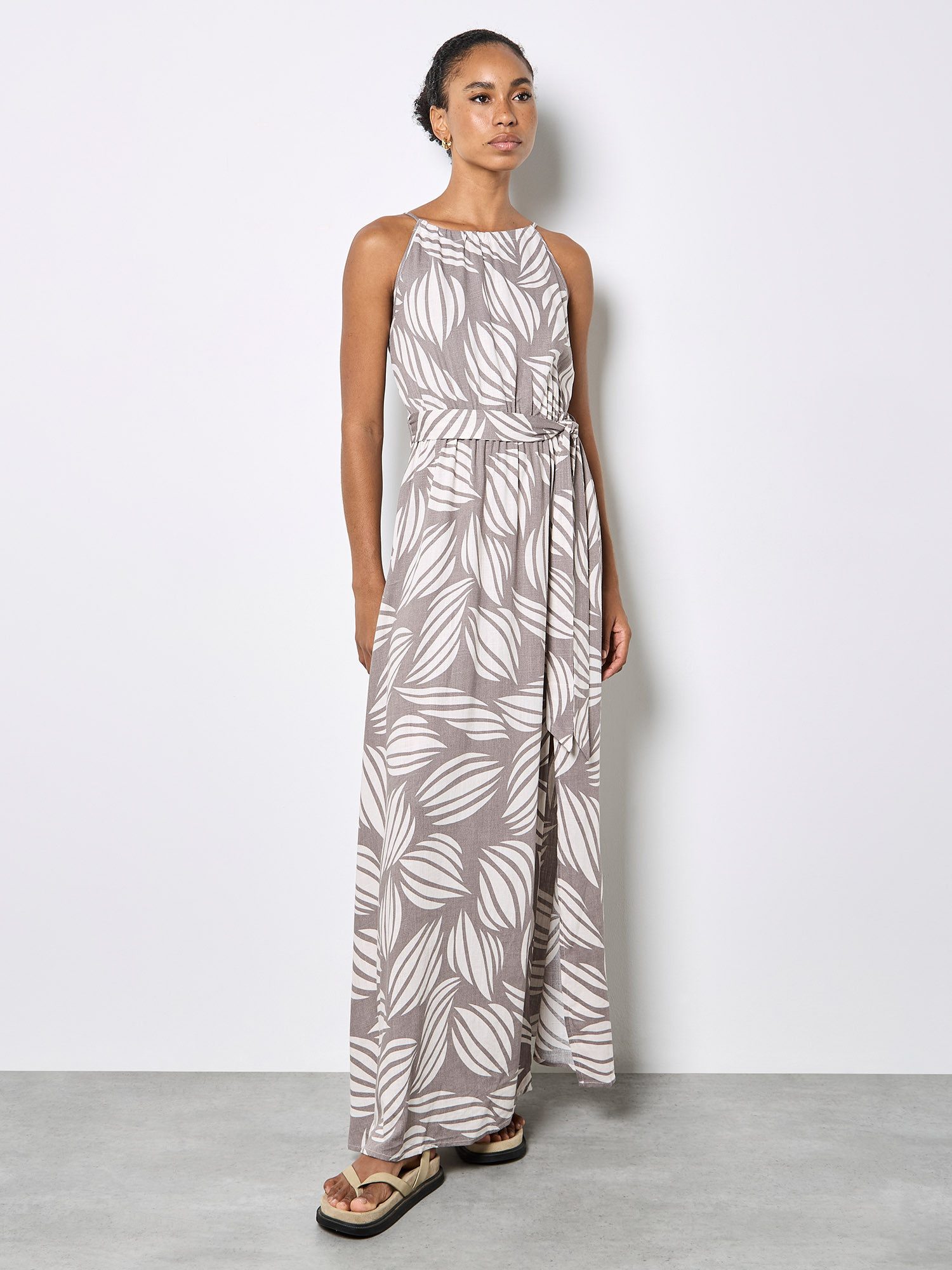 Apricot Maxikleid Maxikleid mit Muschelprint und hohem Kragen Druck günstig online kaufen