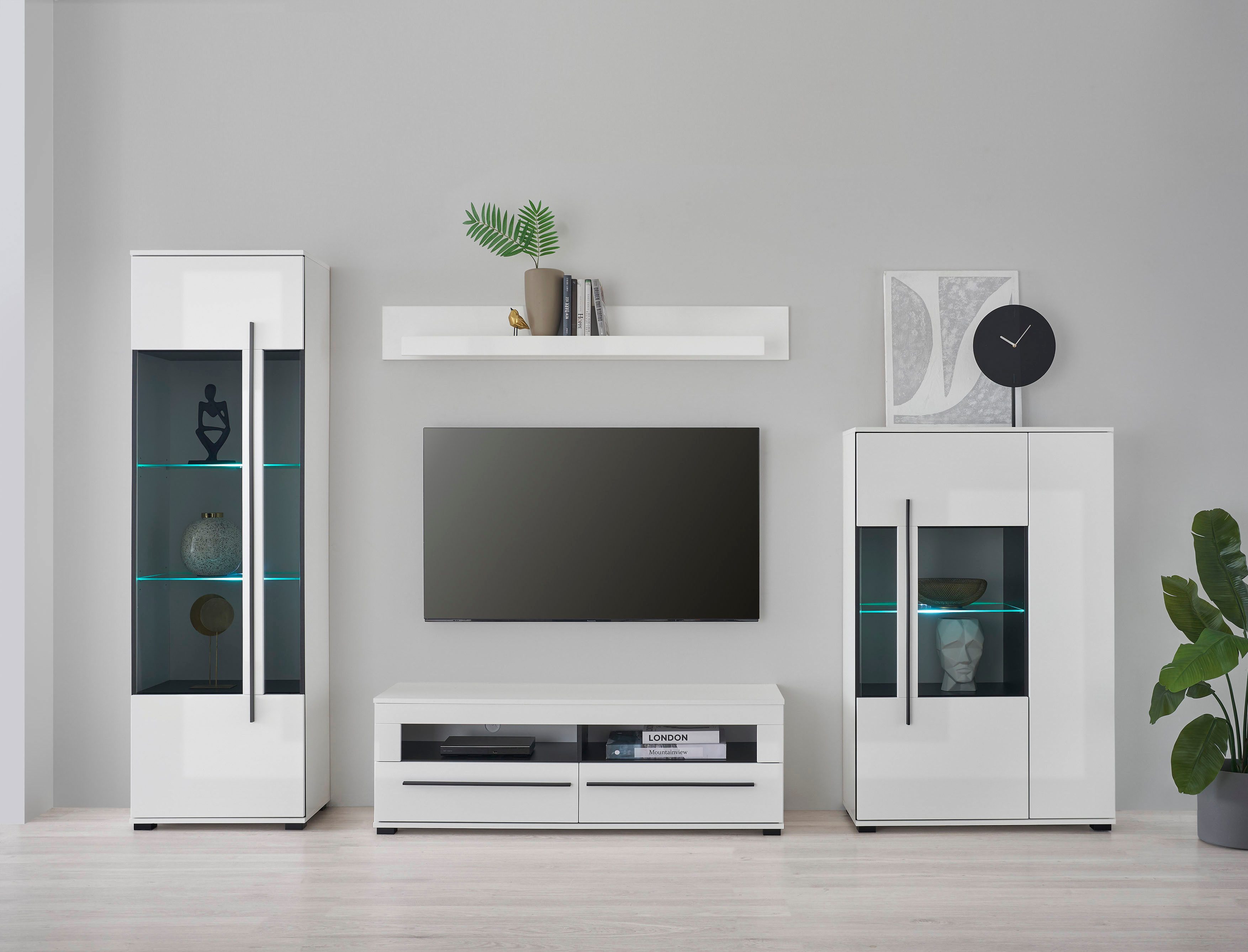 Home affaire Wohnwand Cantara, Anbauwand, Wohnzimmer-Set, in Eiche Evoke, Weiß oder Kaschmir, (Set), enthält zwei Vitrinen, ein Lowboard und ein Wandboard
