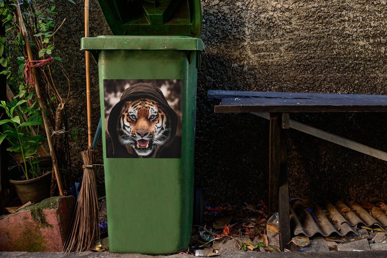 Tiger Abfalbehälter - Mülltonne, Kleidung Wandsticker (1 MuchoWow Blau Mülleimer-aufkleber, Container, St), - Sticker,