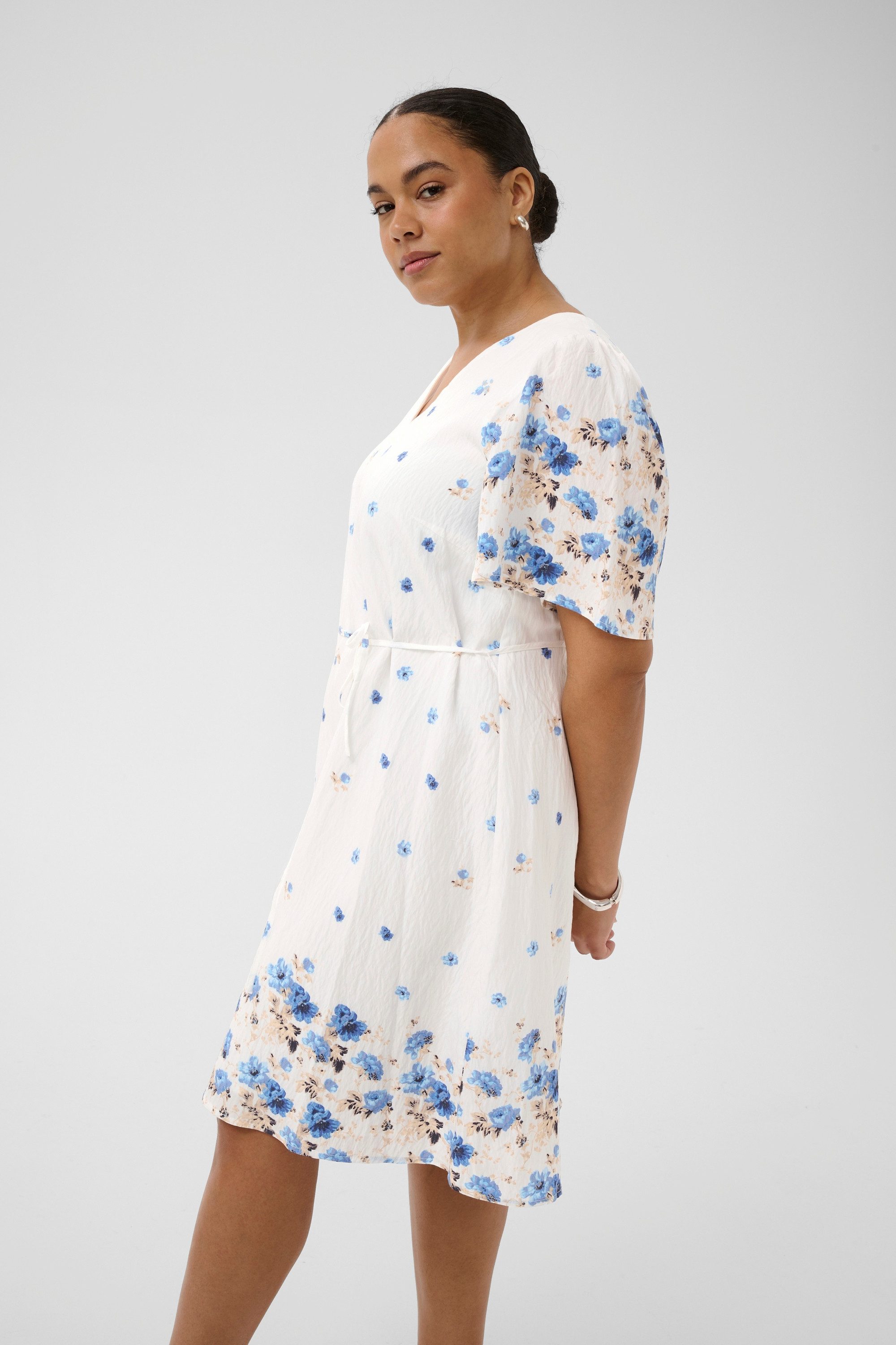 KAFFE Curve Blusenkleid Kleid KCrosa Große Größen – Bild 4 von 5