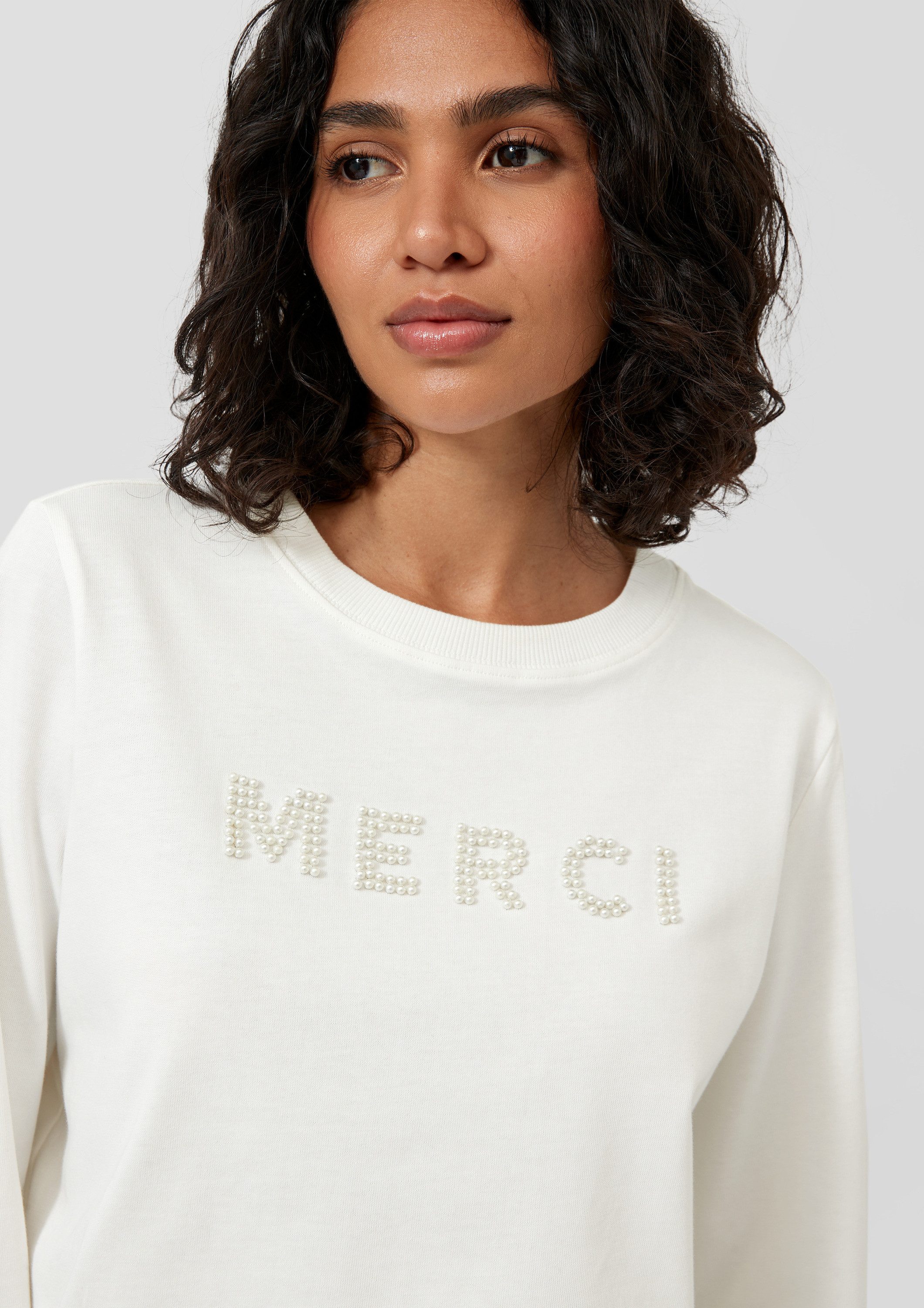s.Oliver Langarmshirt T-Shirt Longsleeve mit Perlenschriftzug