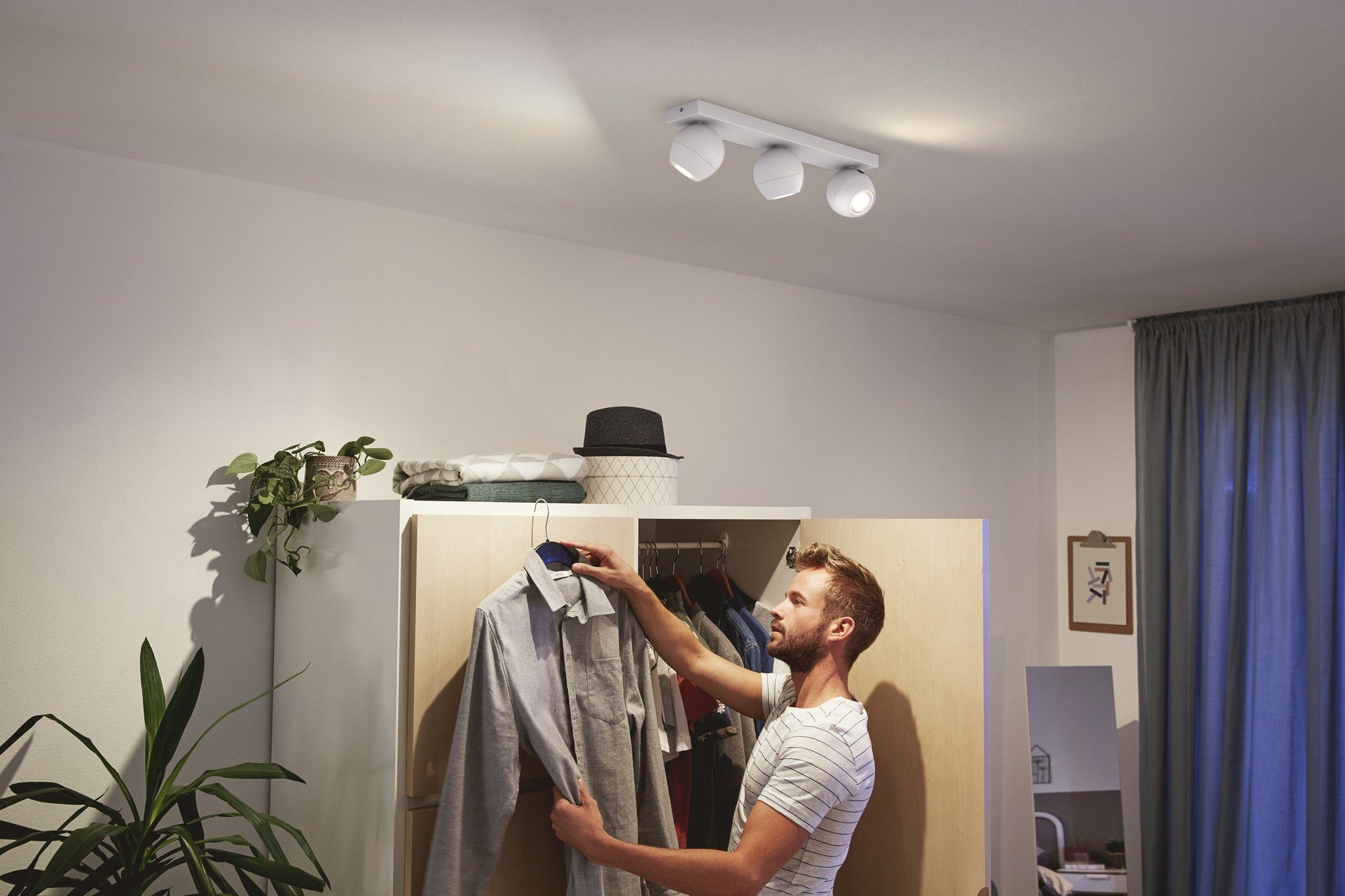 Leuchtmittel wechselbar, Philips Hue Dimmfunktion, LED Warmweiß Flutlichtstrahler Buckram,