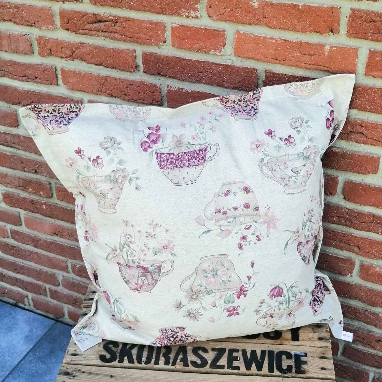 Kissenbezüge Gartenkissenhülle aus beschichteter Mit mit Baumwolle: Liebe dekoriert Tasse Blumen