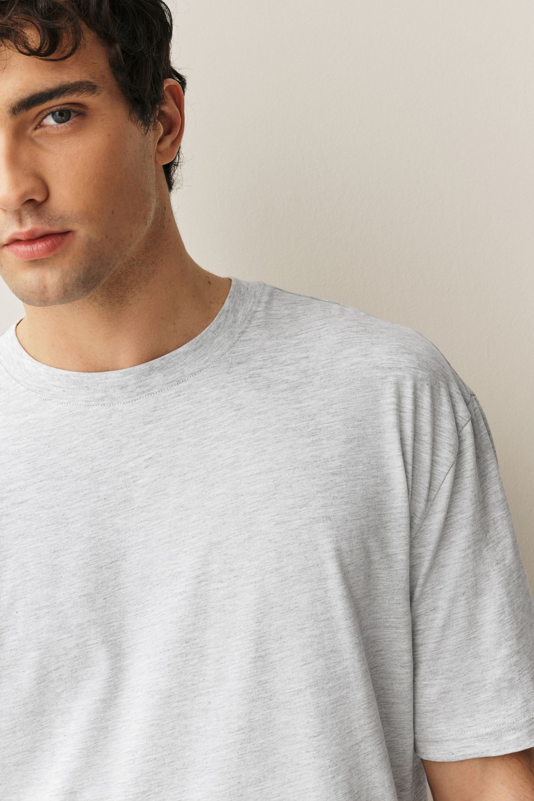 Next T-Shirt Rundhals-T-Shirt im Relaxed Fit (1-tlg)