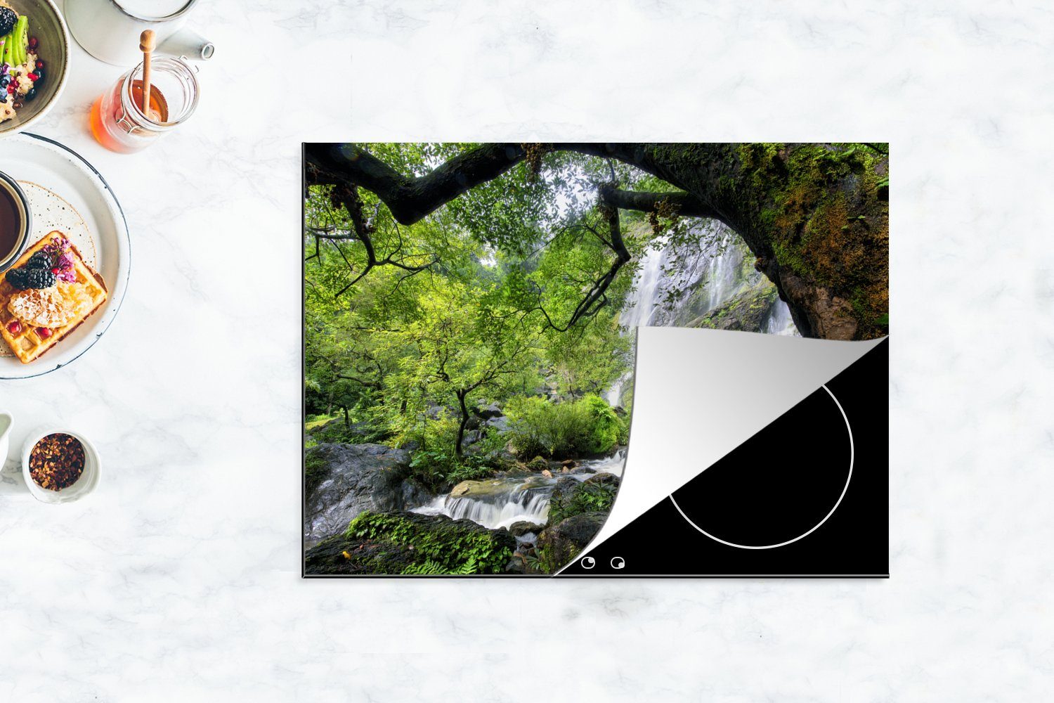 Arbeitsfläche einen Ceranfeldabdeckung Vinyl, steilen Vegetation im Mobile Wasserfall um Viel Klong-Lan-Nationalpark, Herdblende-/Abdeckplatte nutzbar, cm, (1 70x52 tlg), MuchoWow