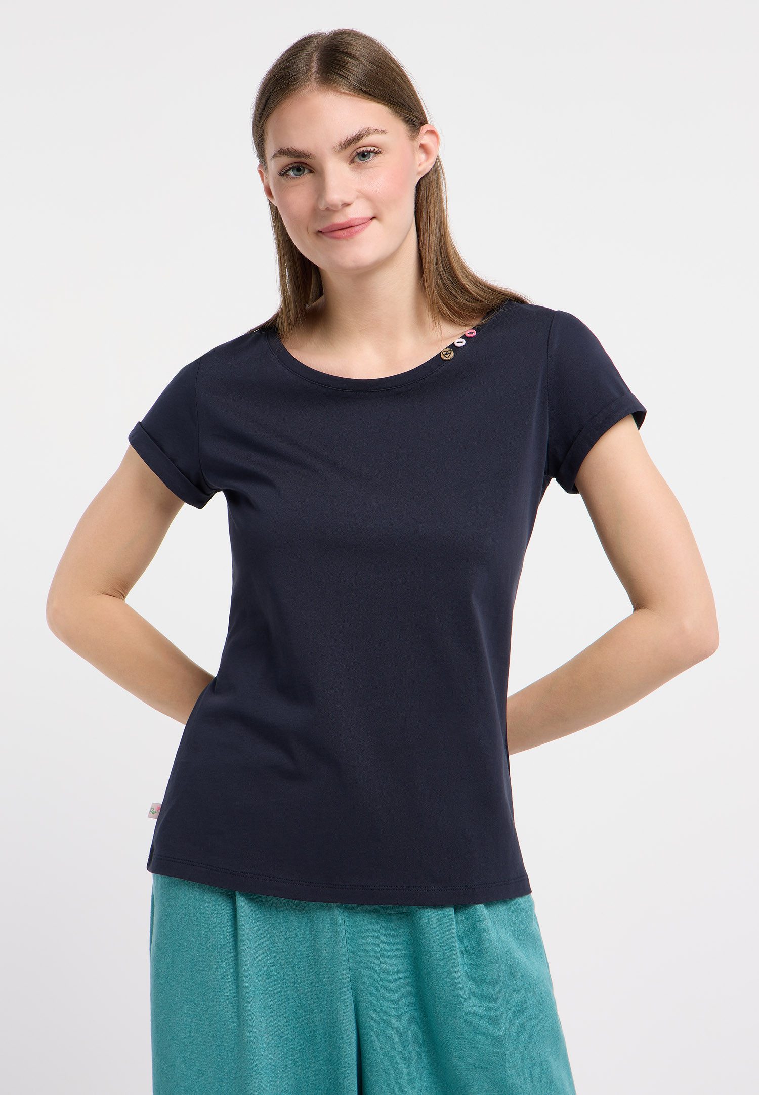 Ragwear Kurzarmshirt FLLORAH GOTS Bestseller aus Single Jersey mit softem Finish und Knöpfen