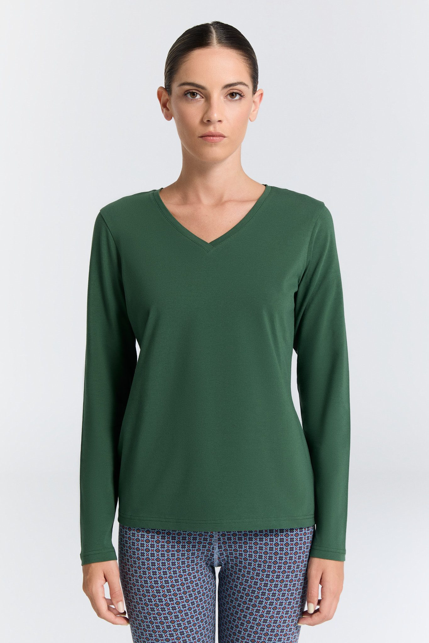 Leela COTTON Langarmshirt Damen V-Neck Langarmshirt – Bild 3 von 5