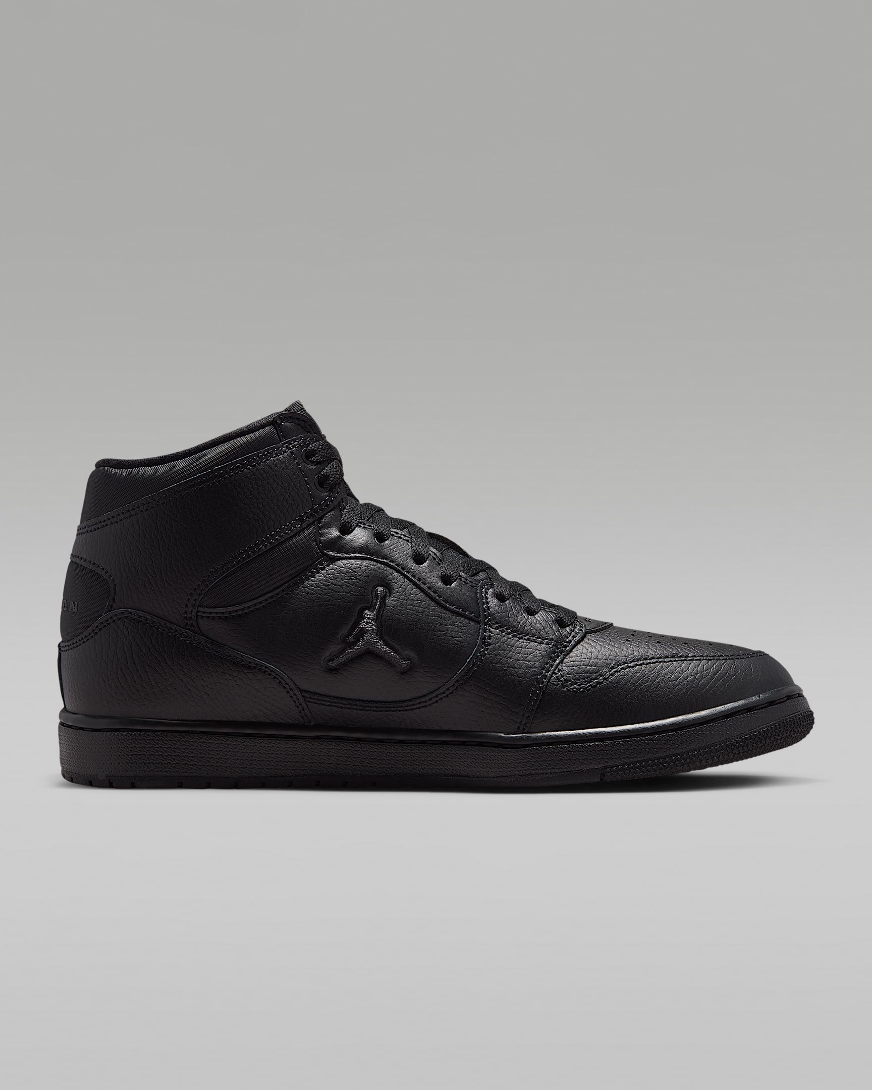 Jordan Jordan Court Connect Mid Sneaker inspiriert vom Look des Air Jordan 1