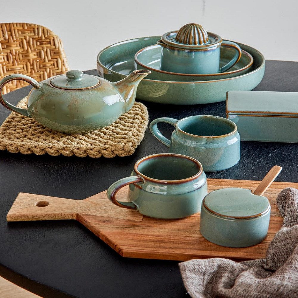 Bloomingville Zuckerdose Bloomingville Pixie Grün Zuckerdose mit Deckel + Löffel Steingut, Steingut, (Set, 1x Zuckerdose 1x Deckel 1x Löffel)