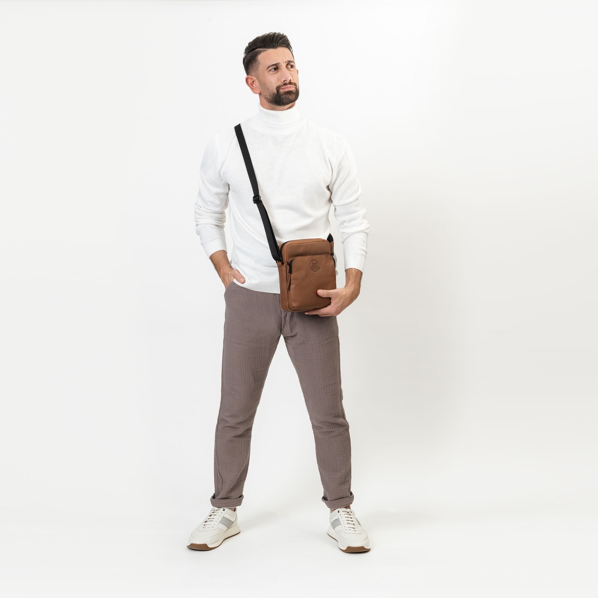 Farmhood Umhängetasche Nashville, Leder günstig online kaufen