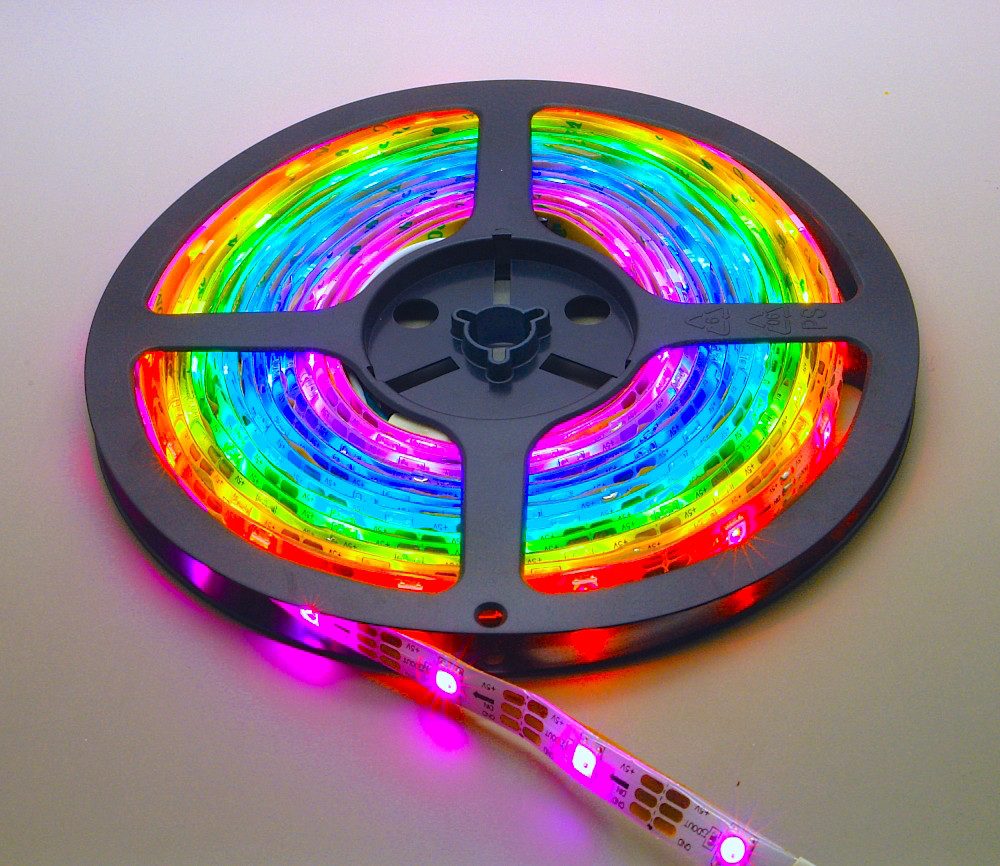 digitaler LED RGB NeoPixel Stripe, IP65 vergossen, 30 LEDs/m, schwarze Smarter LED-Lichtstreifen