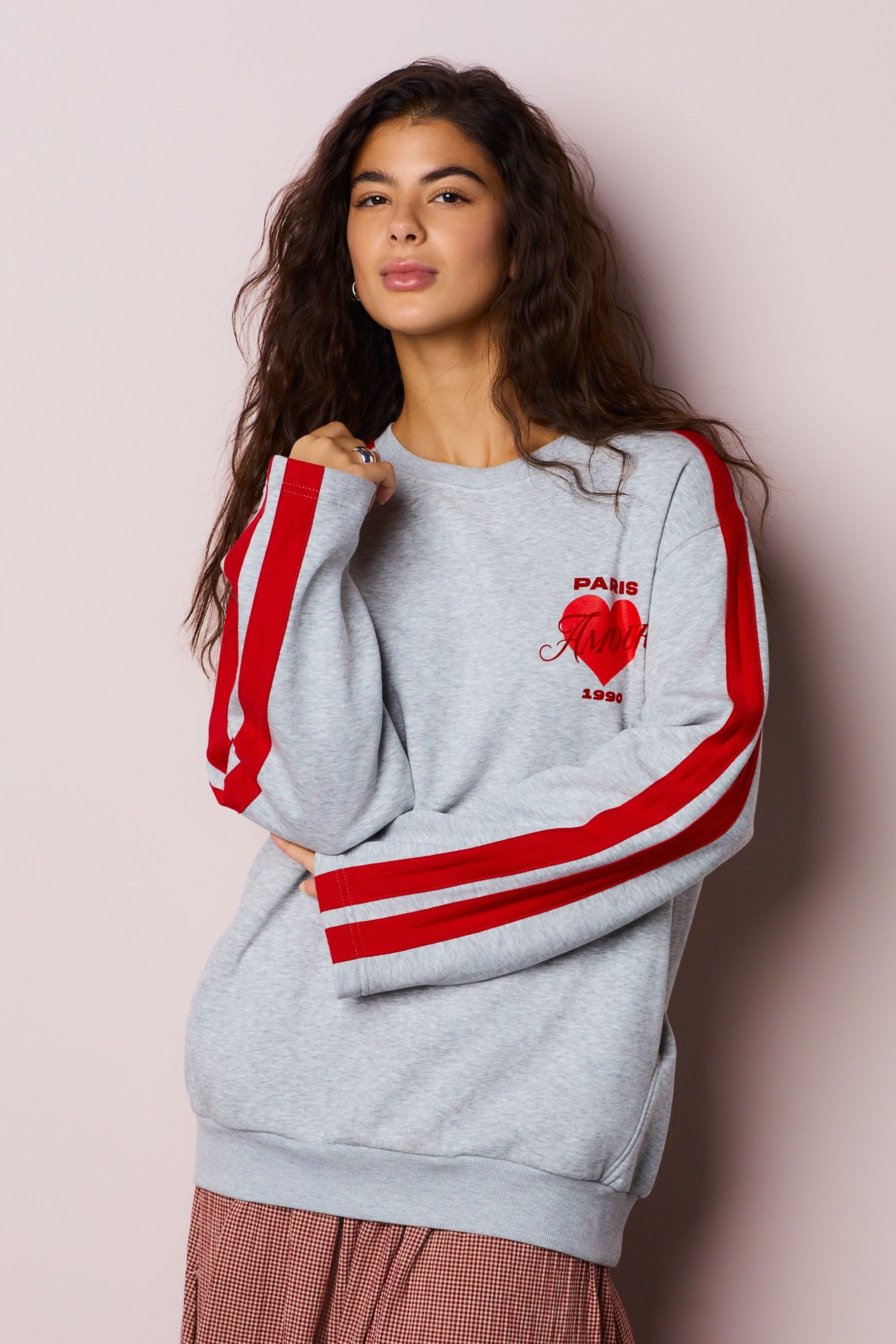 Next Sweater Sweatshirt mit Grafik und Herzmotiv, Paris (1-tlg) – Bild 4 von 5