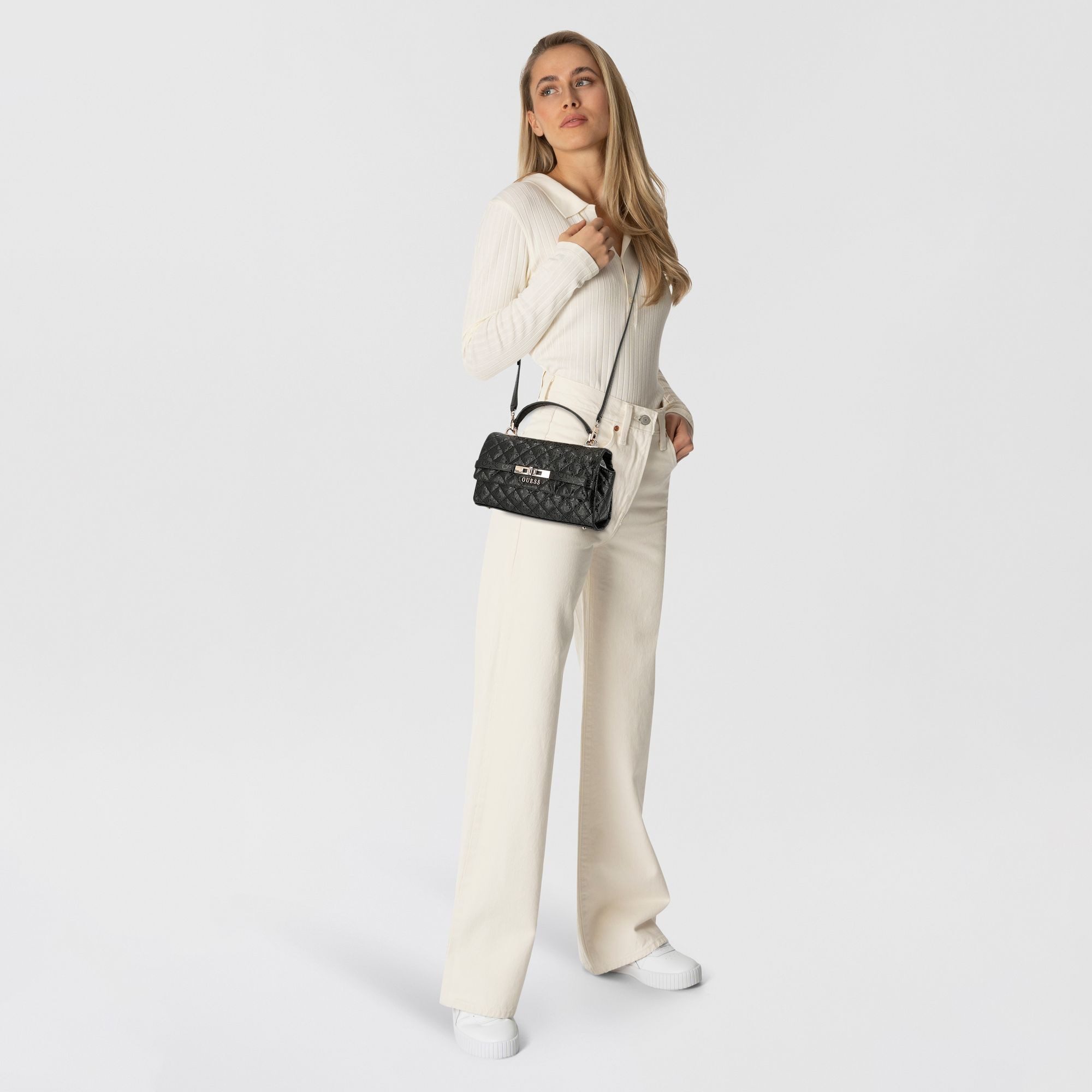 Guess Henkeltasche Idra, Polyurethan günstig online kaufen