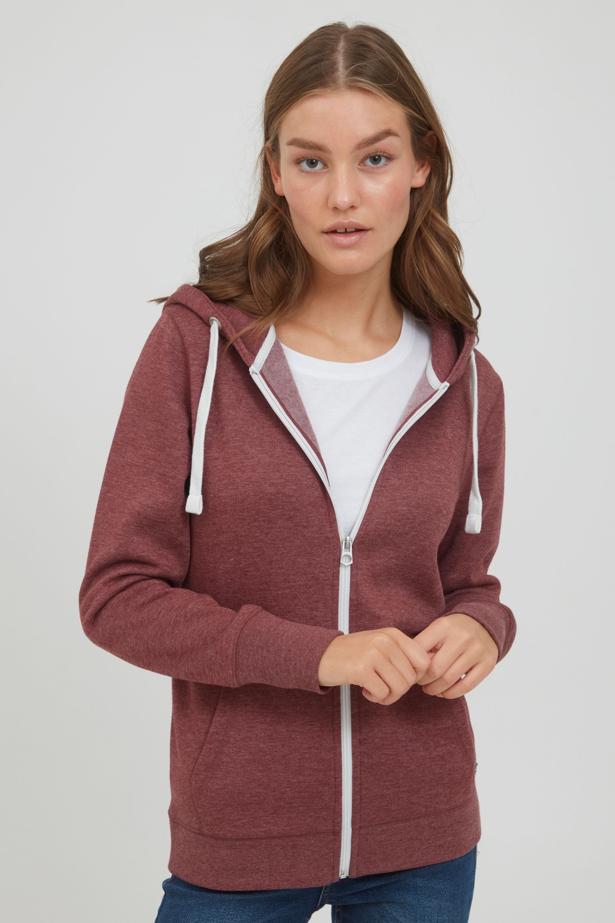 OXMO Kapuzensweatjacke OXOlinda Kapuzensweatjacke mit Kordelzug günstig online kaufen