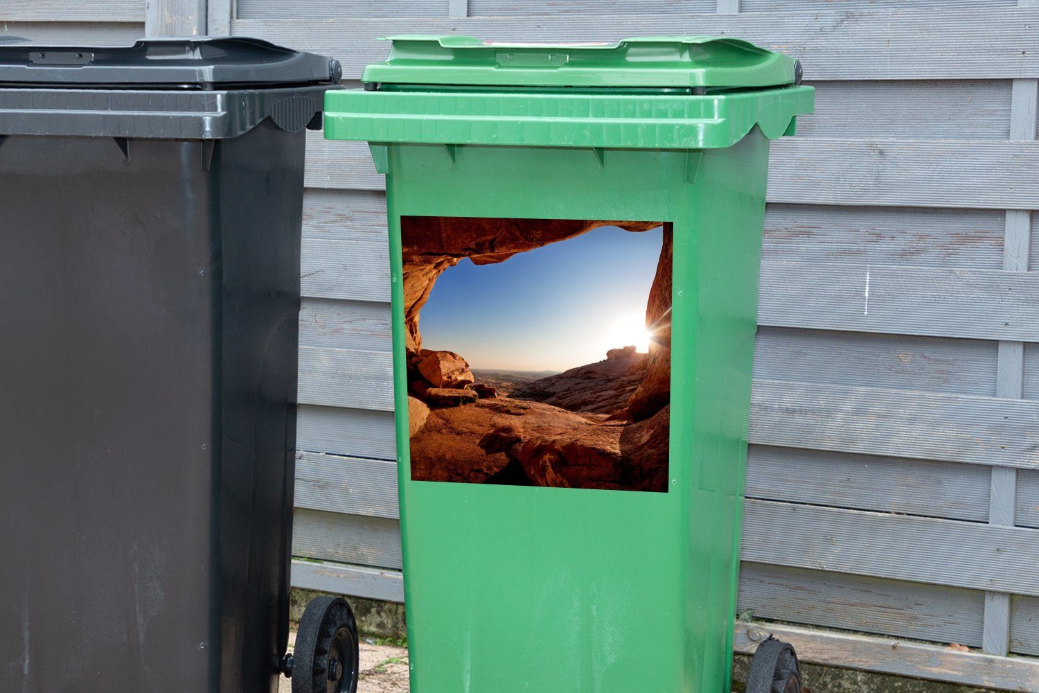 MuchoWow Mülltonne, Wandsticker Sonne - Container, St), Mülleimer-aufkleber, Höhle Sticker, (1 Wüste - Landschaft Abfalbehälter -