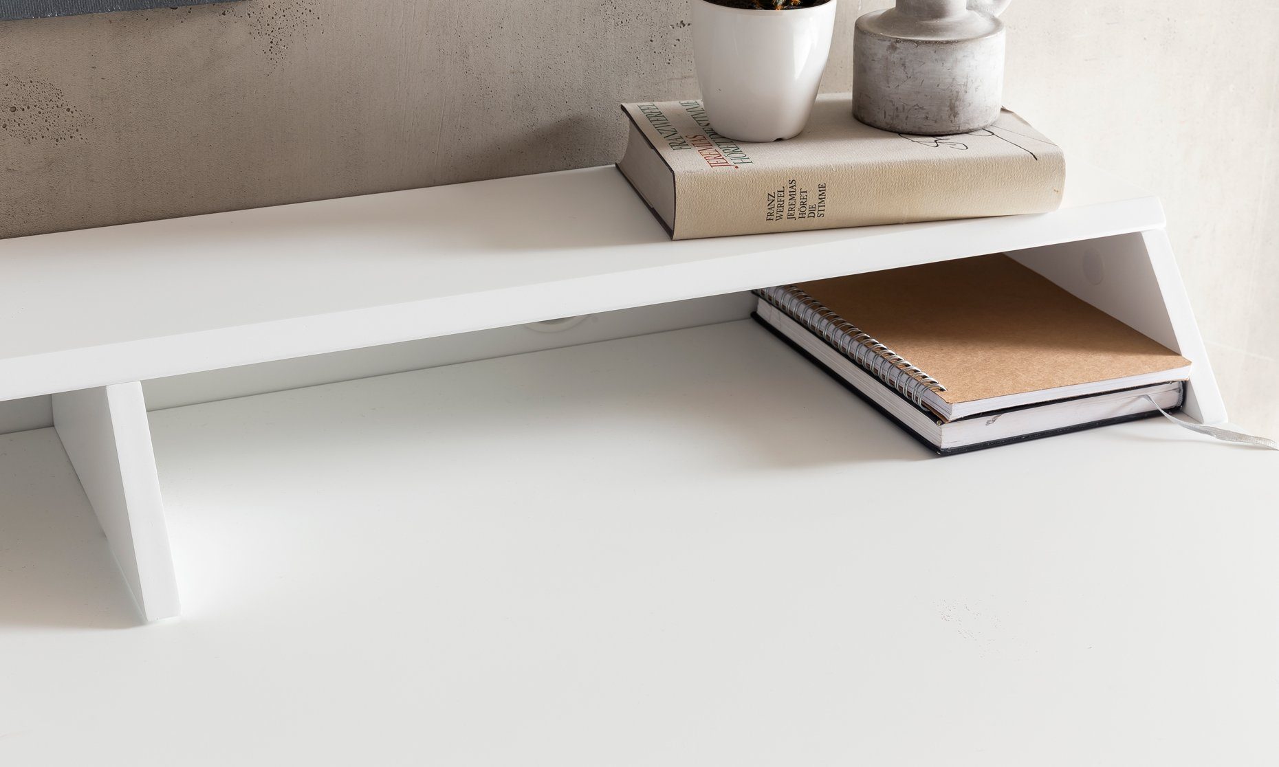 FINEBUY Schreibtisch FB45841 mit 60 Bürotisch x (110 Weiß cm MDF-Holz Matt), Modern Kabeldurchlass, 85 Skandinavisch Laptoptisch x