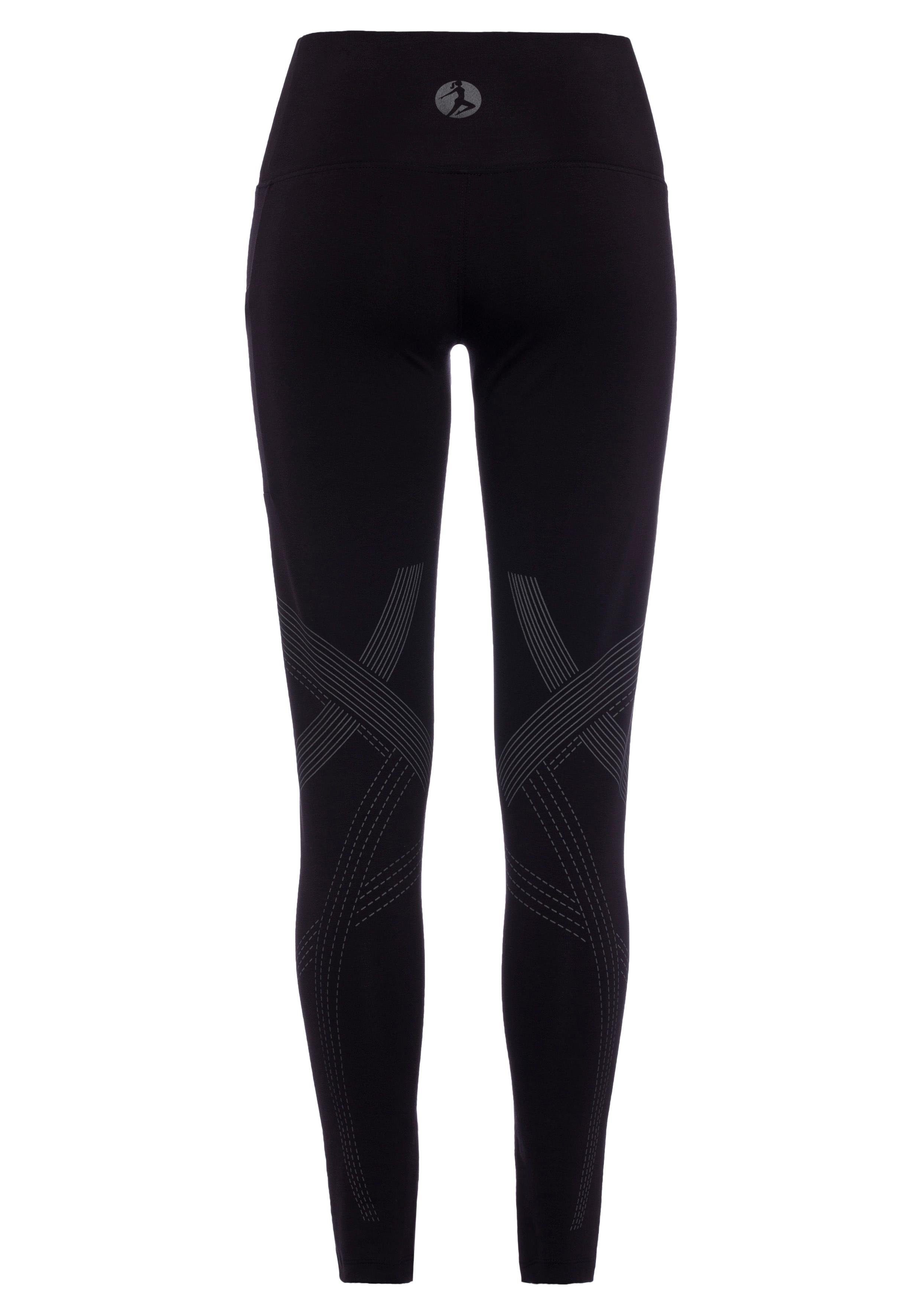 LASCANA ACTIVE Leggings mit optischen Reflektorprint und Handytasche, Loungewear