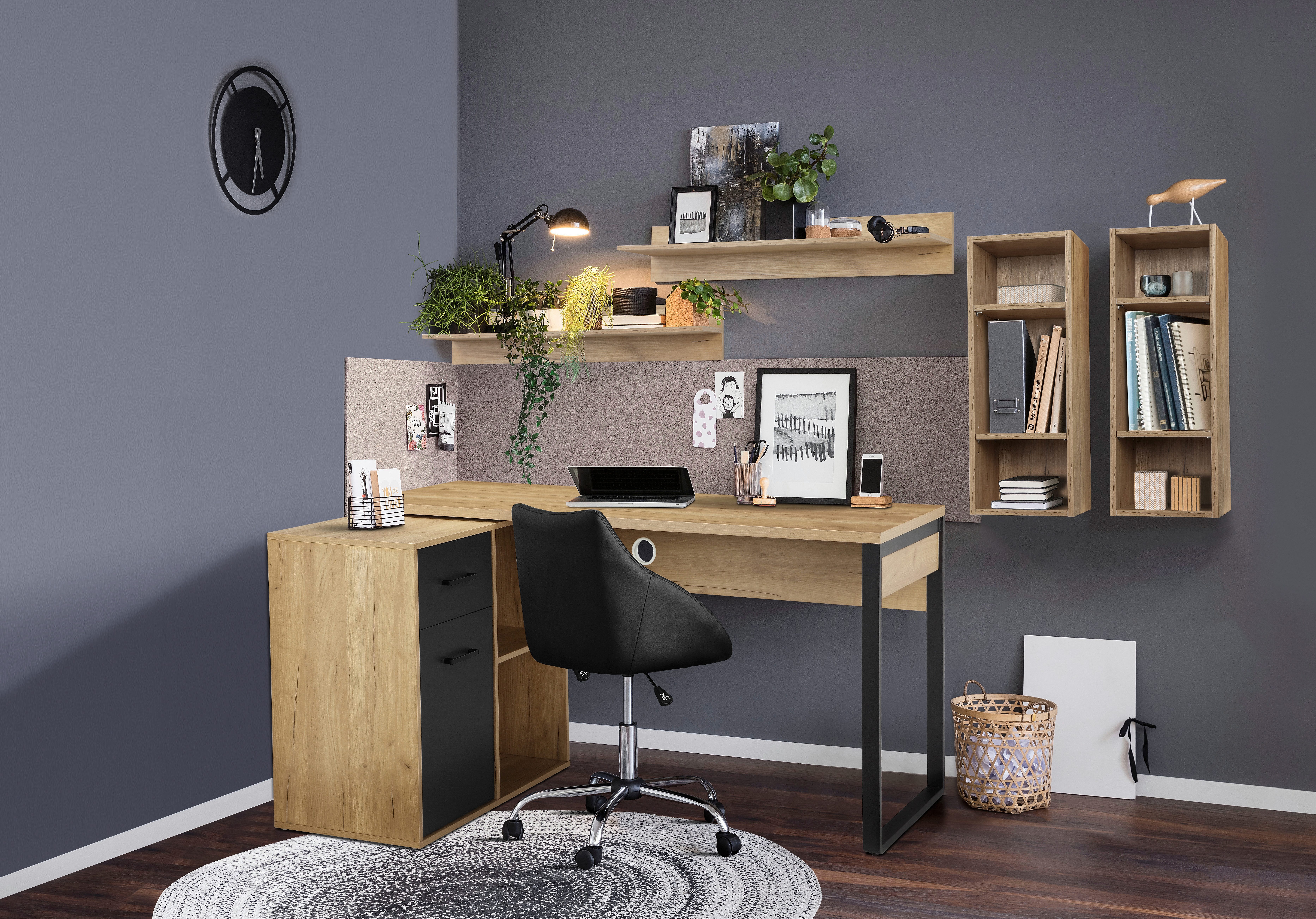 Places of Style Eckschreibtisch Moid, Computertisch, Kabeldurchlass, mit Re günstig online kaufen