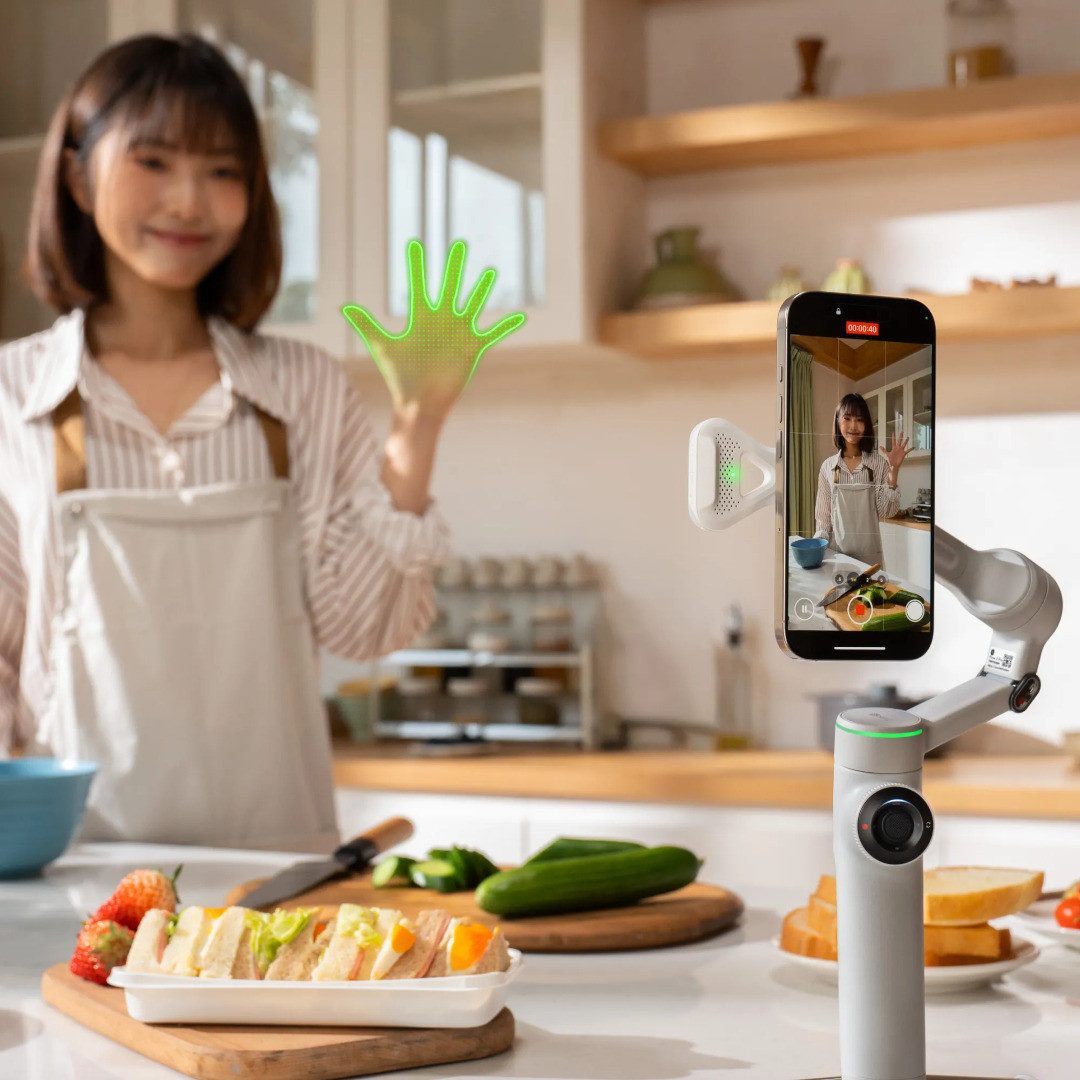 Insta360 Flow 2 Pro KI-Tracker Outdoor-Kamera (Wasserdicht)