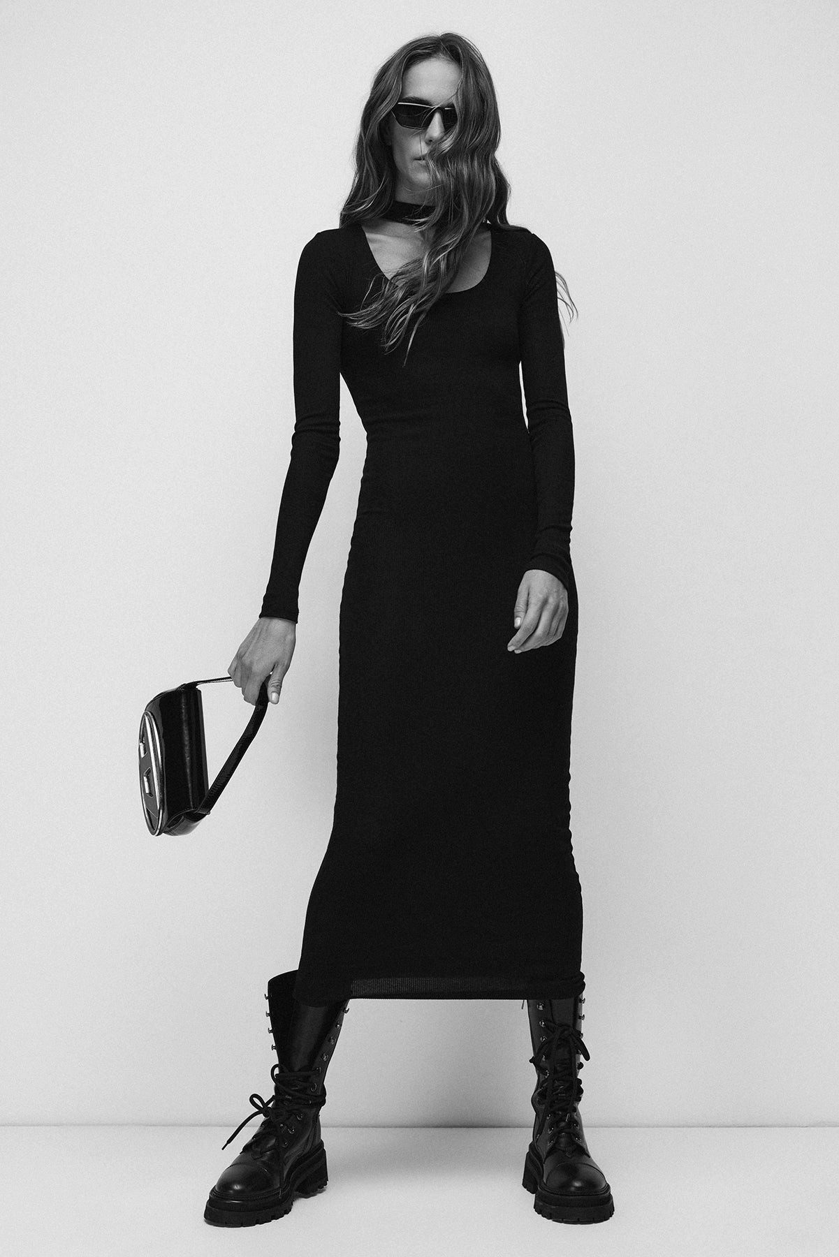 No Matter What Minikleid Midikleid mit rückenfreiem Design