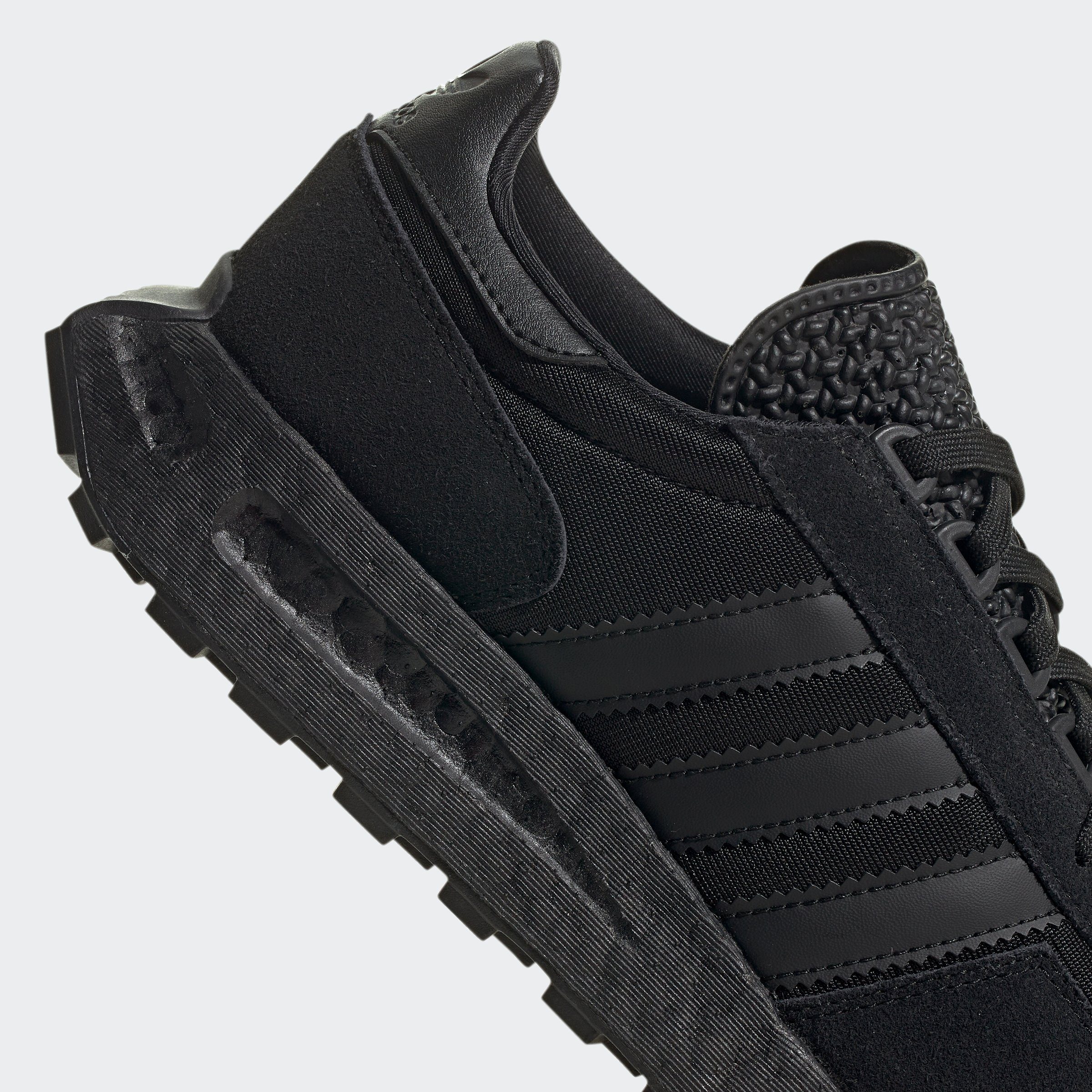 adidas Originals RETROPY Carbon E5 Black Core Core Sneaker Black / 