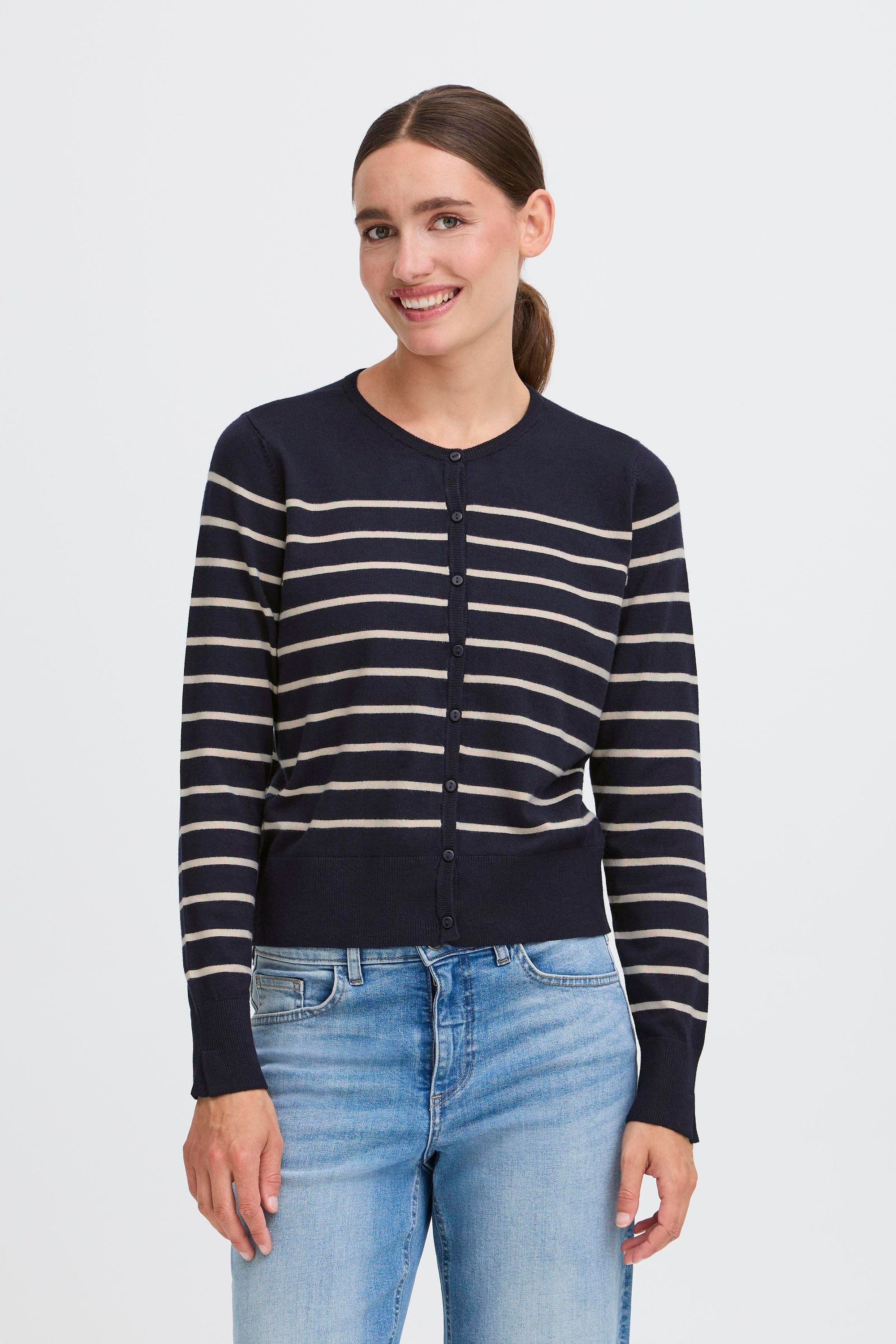 OXMO Strickjacke OXKeana Modischer Feinstrick-Cardigan mit Streifen