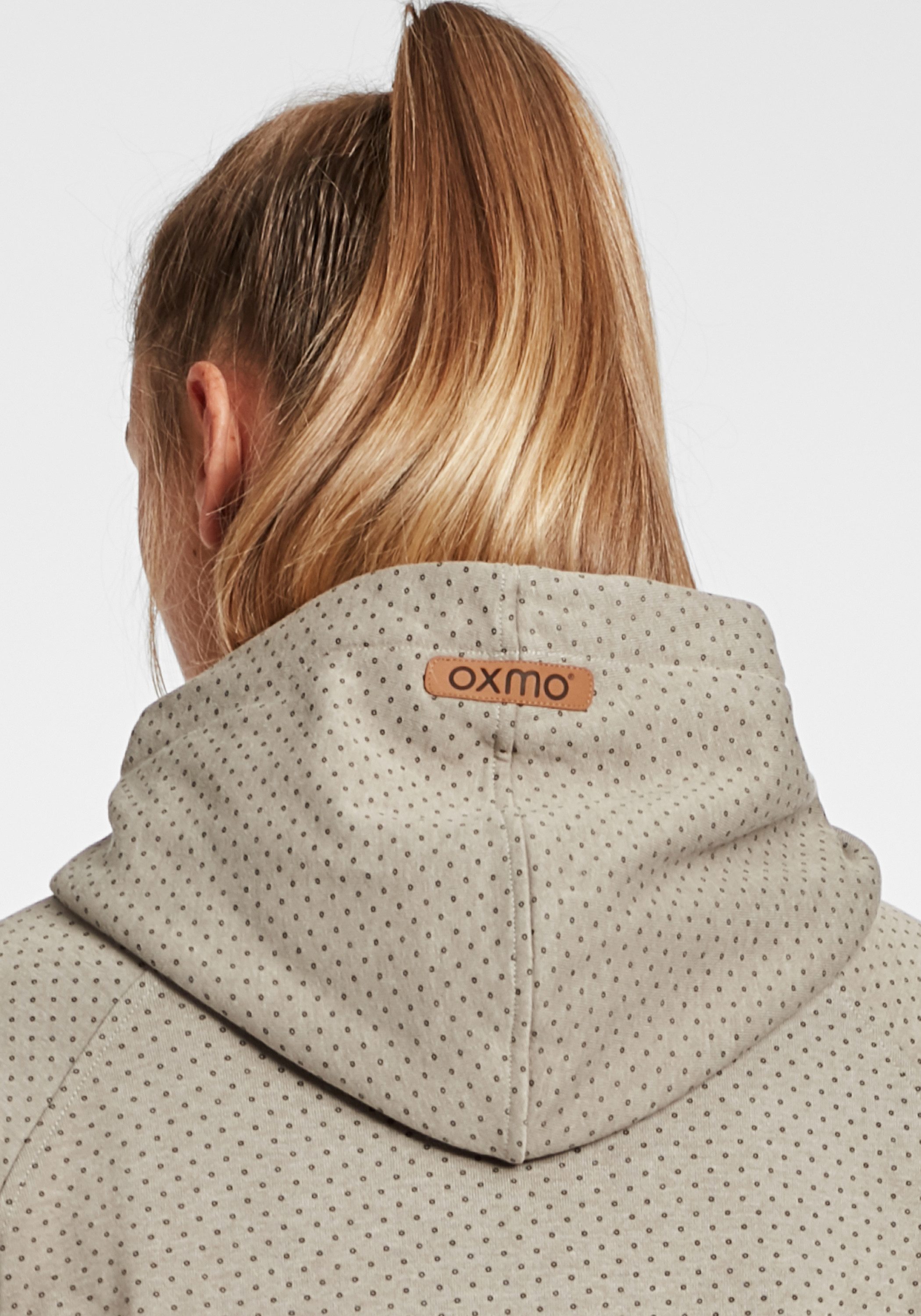 OXMO Hoodie OXAmina Moderner Kapuzenpullover der Marke OXMO – Bild 5 von 5