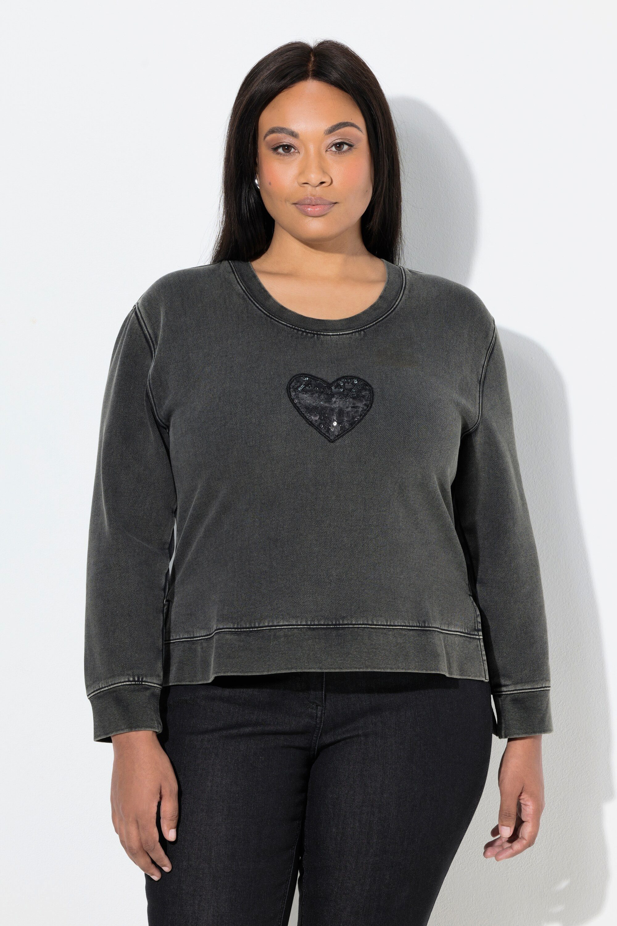 Ulla Popken Sweatshirt Sweatshirt Pailletten-Herz Rundhals Langarm