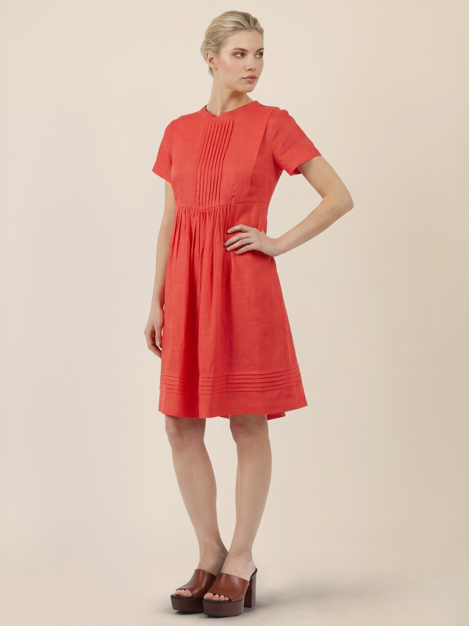 Apart Midikleid mit Zierfalten