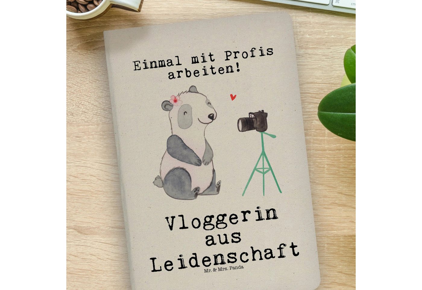 Thumbnail - Mr. & Mrs. Panda Notizbuch Vloggerin Leidenschaft - Transparent - Geschenk, Notizbuch Mit Stoffe Mr. & Mrs. Panda, Bezau...