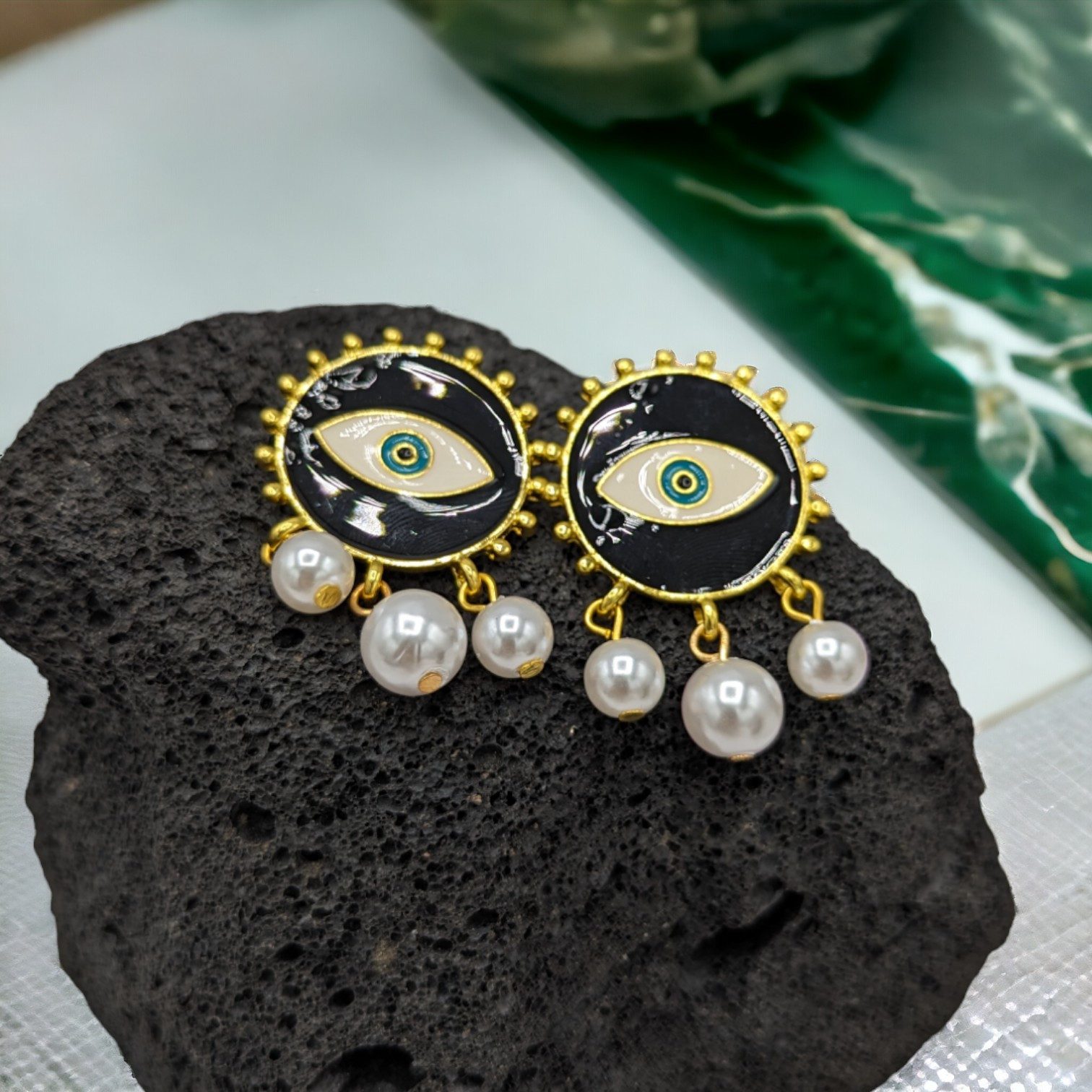 Eyecatcher Paar Ohrstecker Augen mit Perlen Ohrstecker Gold Schwarz Weiß (Set)