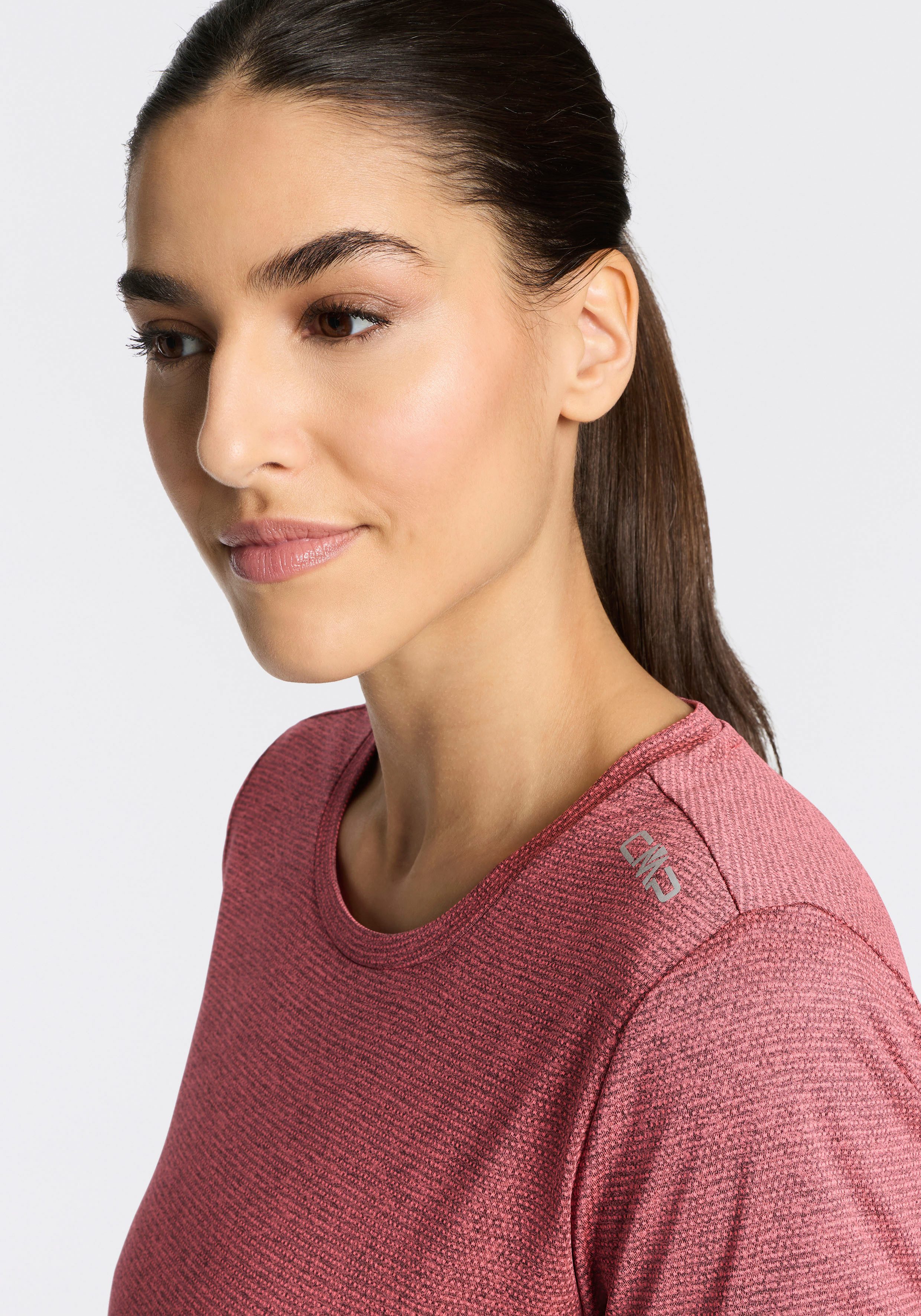 CMP Funktionsshirt WOMAN T-SHIRT für Wandern und Outdoor-Aktivitäten, pflegeleicht, sportliche Passform