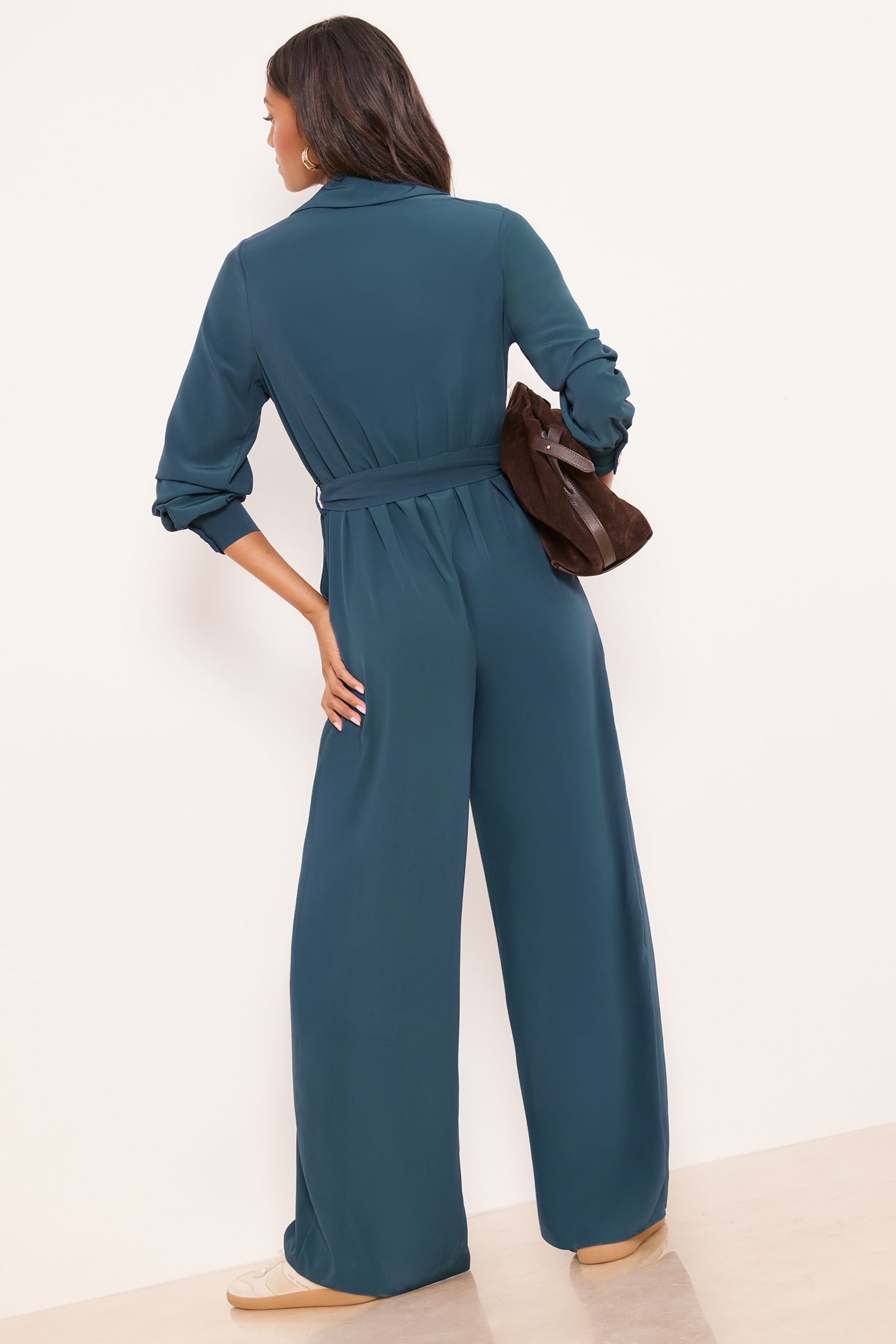LIPSY Jumpsuit Lipsy Utility-Jumpsuit mit Gürtel, Petite (1-tlg)