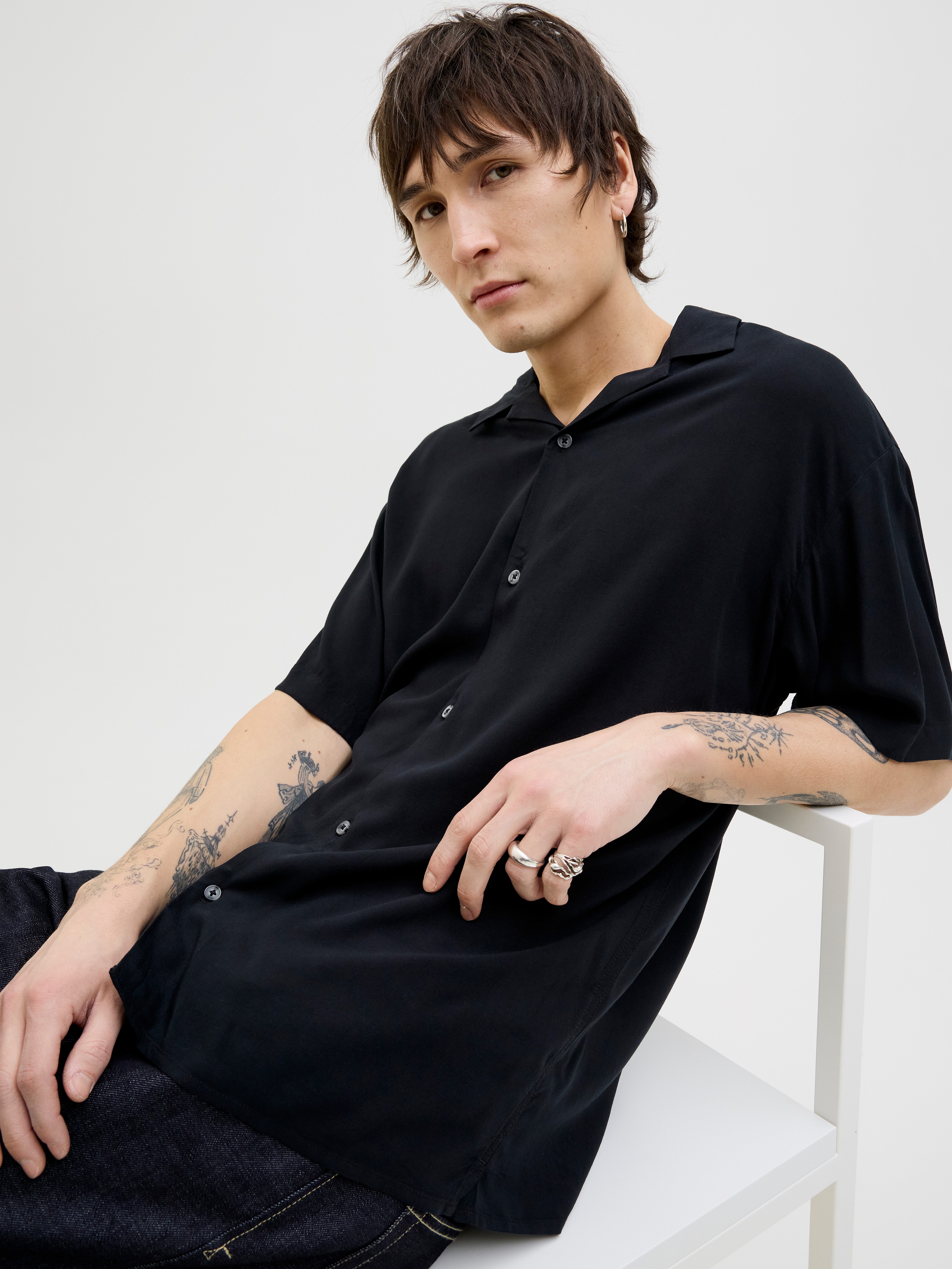 Jack & Jones Kurzarmhemd JJEJEFF SOLID RESORT SHIRT S/S SN mit Resort Krage günstig online kaufen