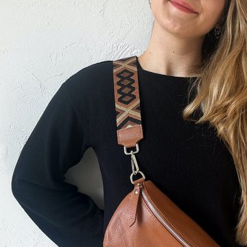 lePelou Bauchtasche TONI COGNAC MIT WECHSELGURT, Umhängetasche in 3 Größen und 2 Gurten, echt Leder, made in Italy