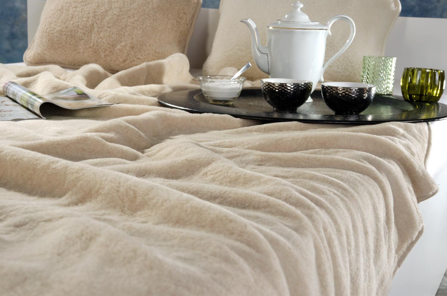 Wolldecke Wolldecke "Karamell" aus 90% Merinowolle und 10% Kamelhaar, Wohnen und Accessoires GmbH & Co. KG, Für jedes Alter geeignet