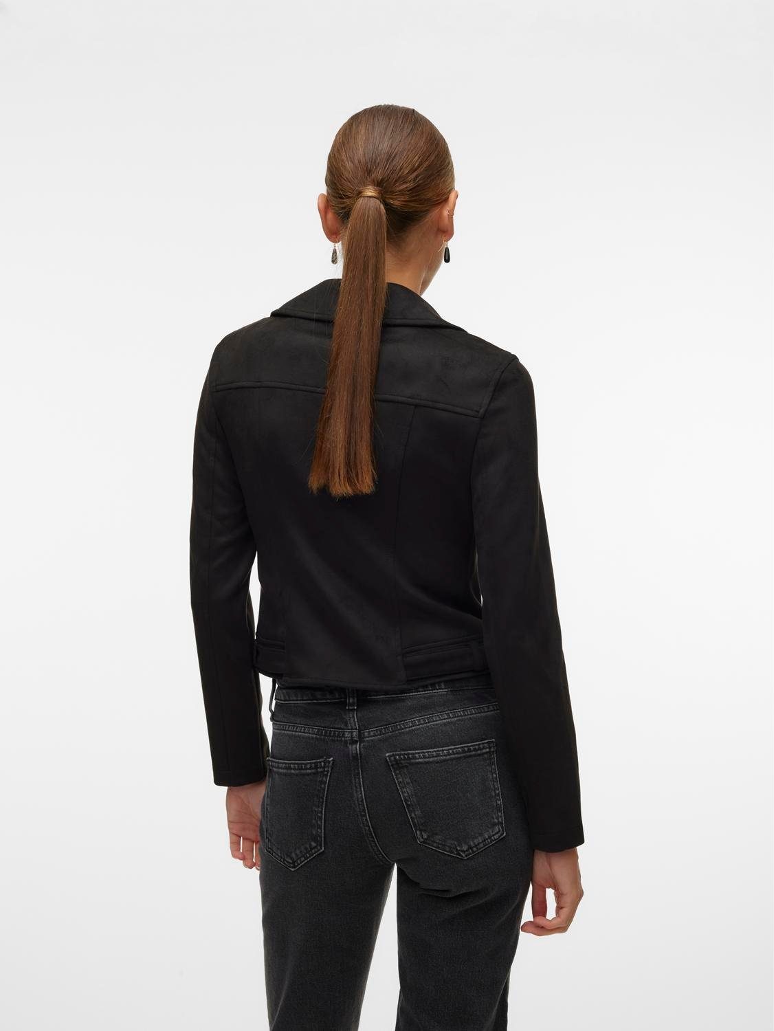 Vero Moda Bikerjacke VMJOSE SHORT FAUX SUEDE JACKET GA NOOS mit asymetrischem Reißverschluss