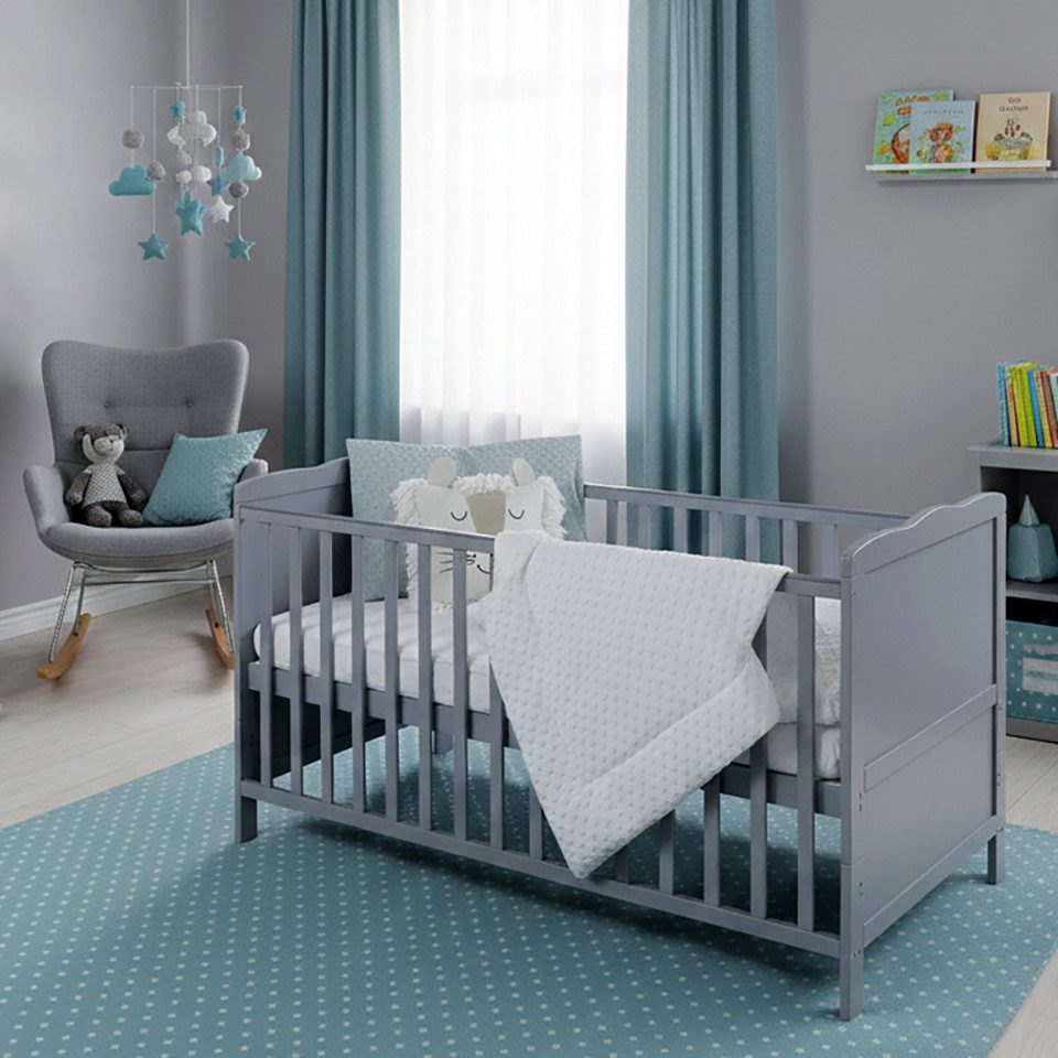 Puckdaddy GmbH Babybett Nele 70x140 in Grau, umbaubar zum Kinderbett, Babybett mitwachsend, höhenverstellbar, Kinderbett Grau + Lattenrost