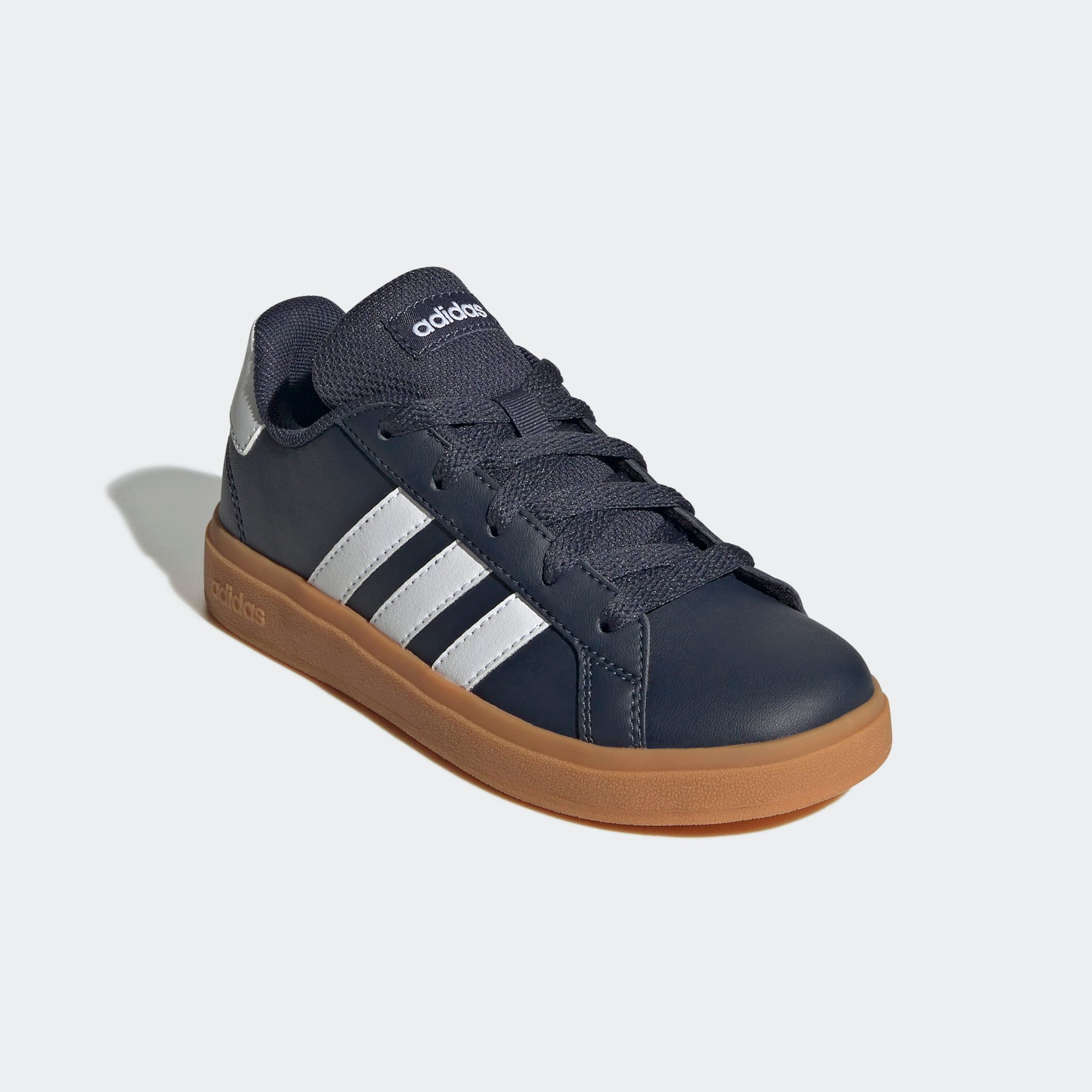 GRAND COURT LIFESTYLE TENNIS LACE-UP Sneaker