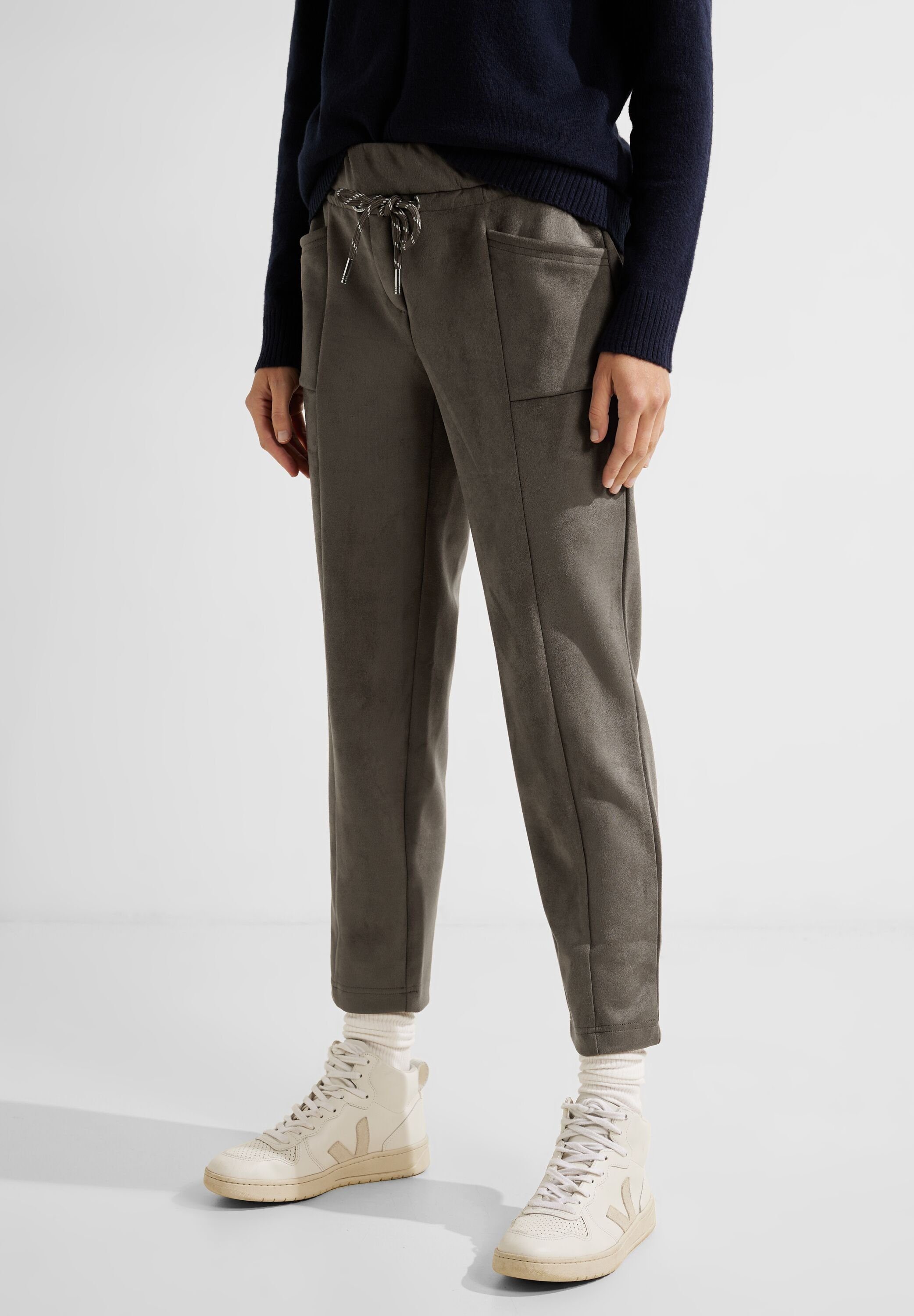 Velourshose Cecil Tracey Jogger Pants Style