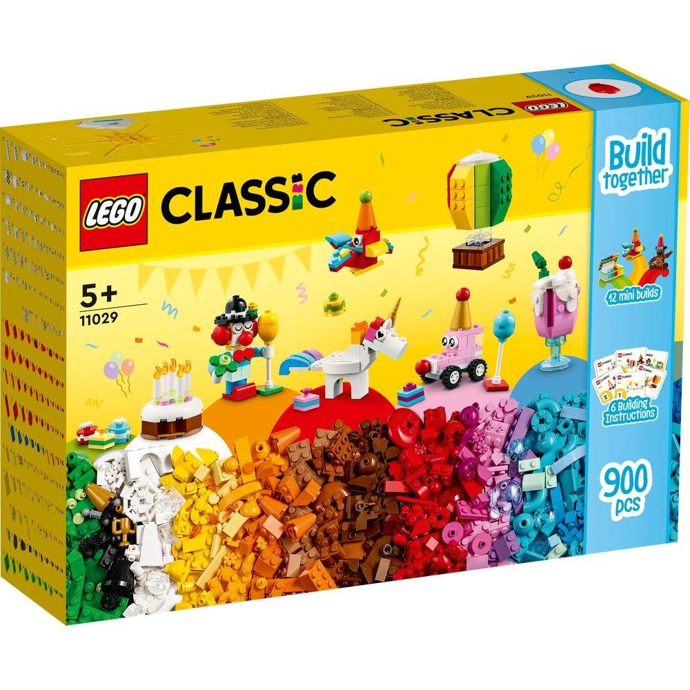 LEGO® Classic 11029 - Party Kreativ-Bauset Spielbausteine, (900 St), Bausteine-Box, mit Teddybär, Clown, Einhorn, ab 5 Jahren