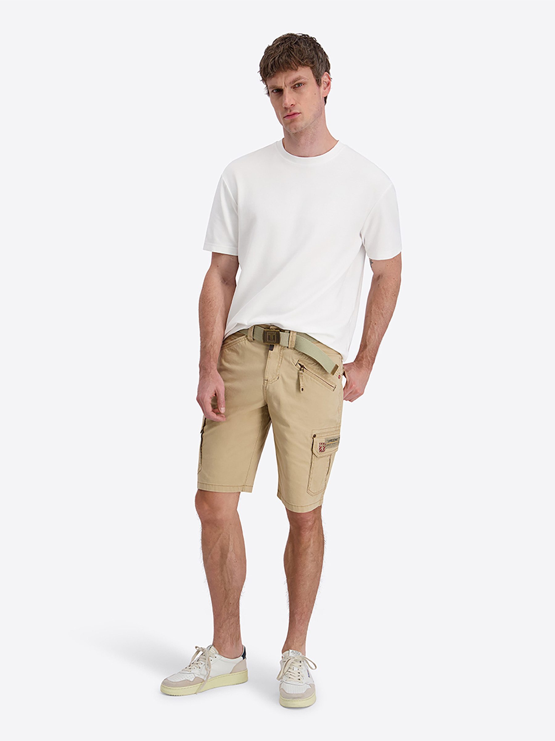 TIMEZONE Cargoshorts Inklusive Gürtel Cargotaschen Reißverschluss Bundkomfort für Herren (1-tlg) Baumwolle Normal Fit Einfarbig atmungsaktiv Reißverschluss