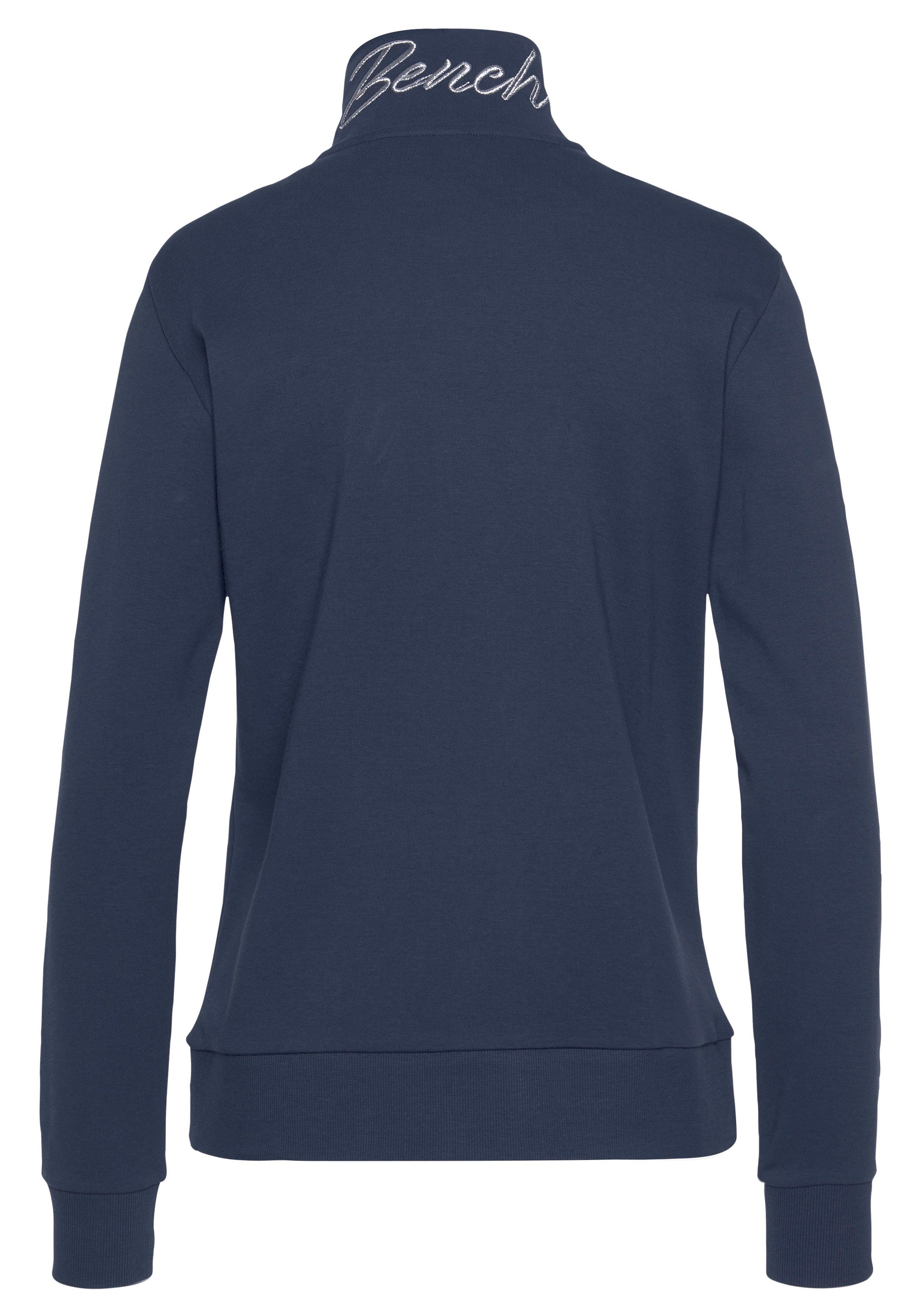 Stehkragen, mit Bench. am Loungewear marine Logostickerei Sweatjacke Loungewear, Loungeanzug