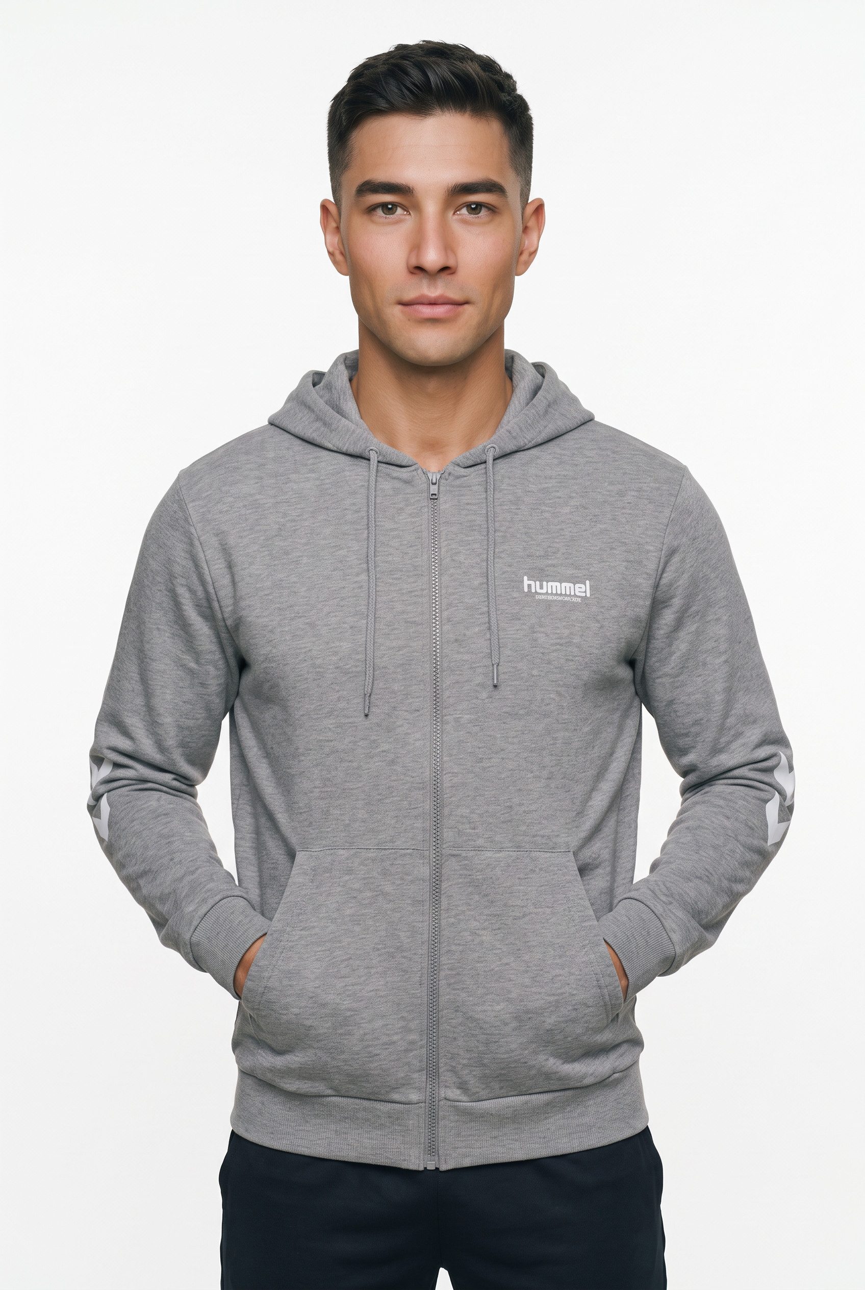 hummel Kapuzensweatshirt HMLLEGACY 2.0 ZIP HOODIE sportlicher Schnitt, für vielseitige Aktivitäten, mit Kapuze