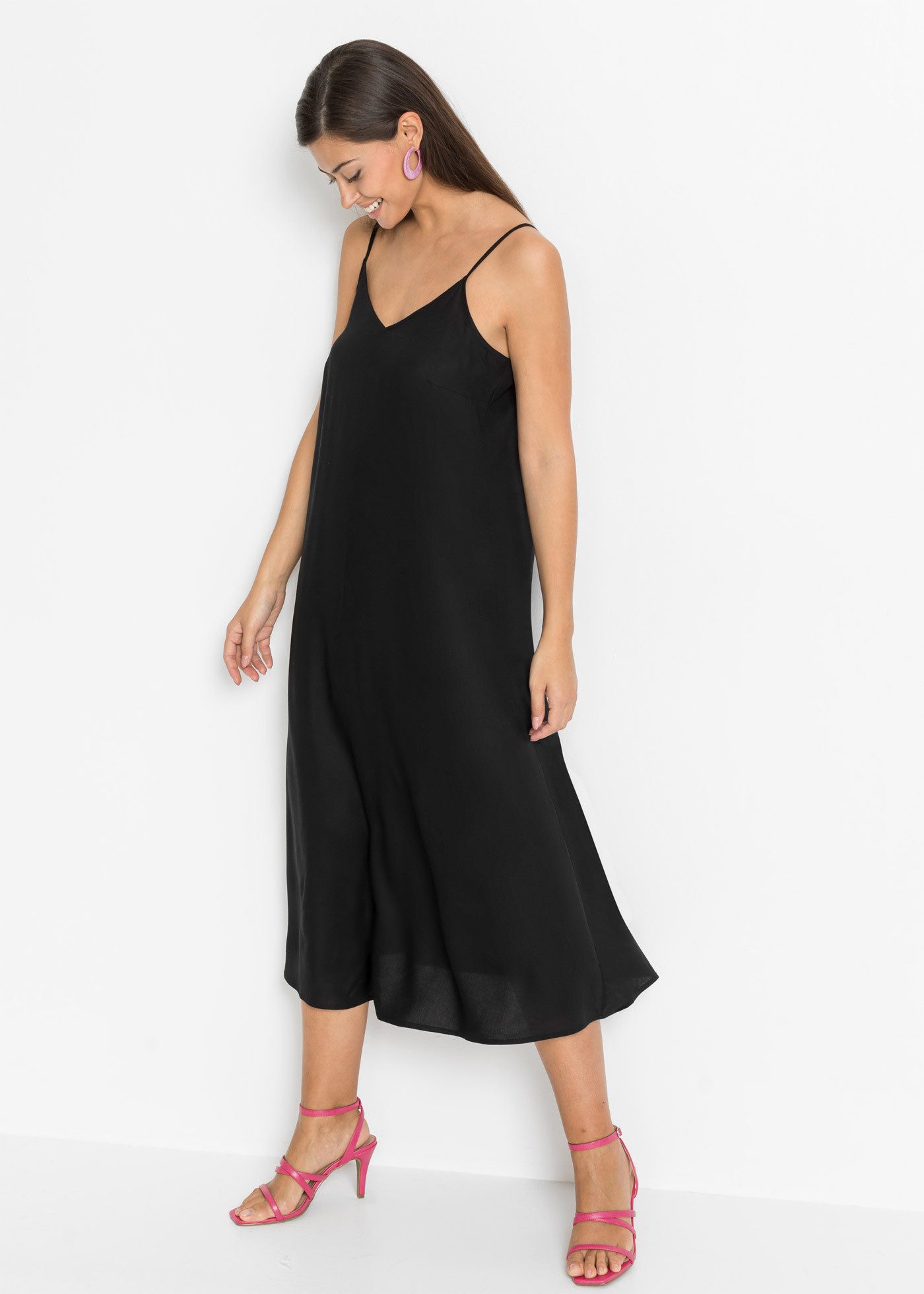 bonprix Trägerkleid für den Alltag, ärmelloses Design, aus Viskose, in A-Linie – Bild 3 von 5
