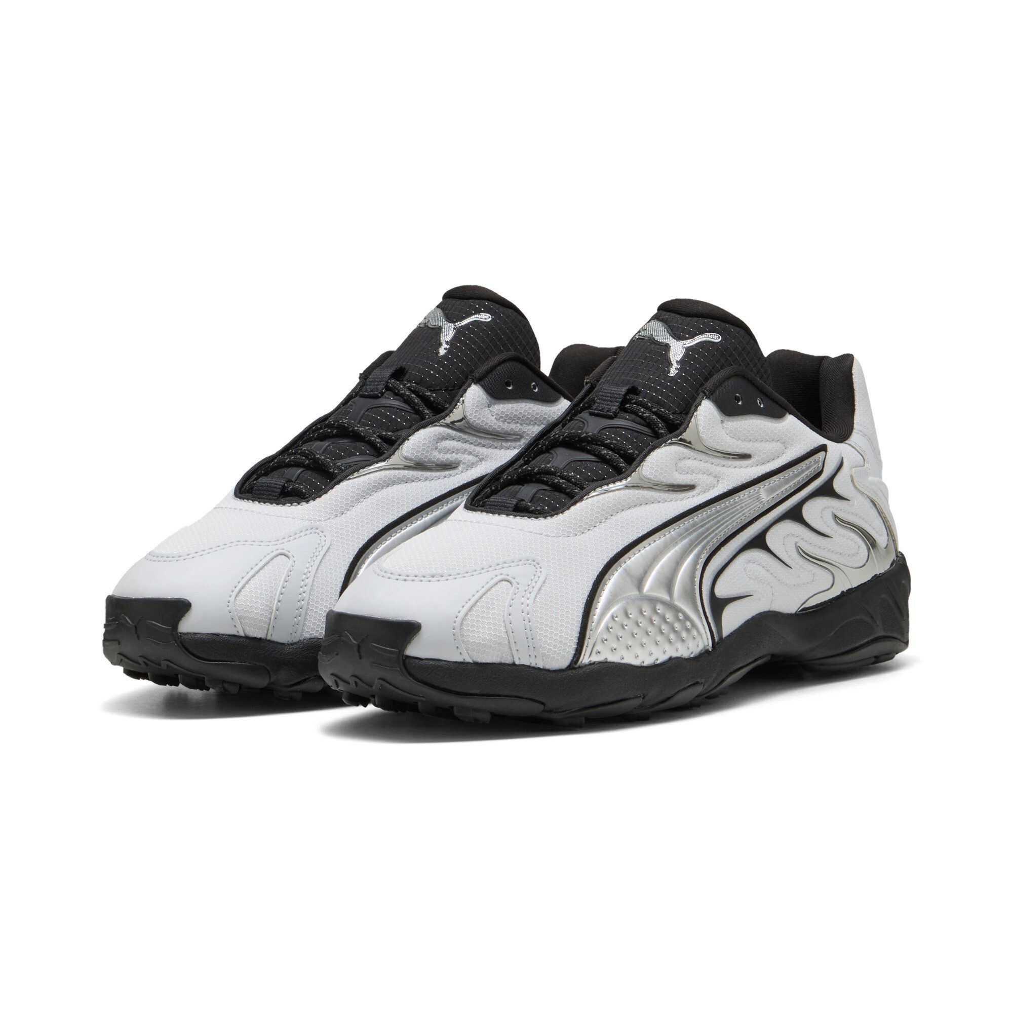 INHALE SMILE Sneaker