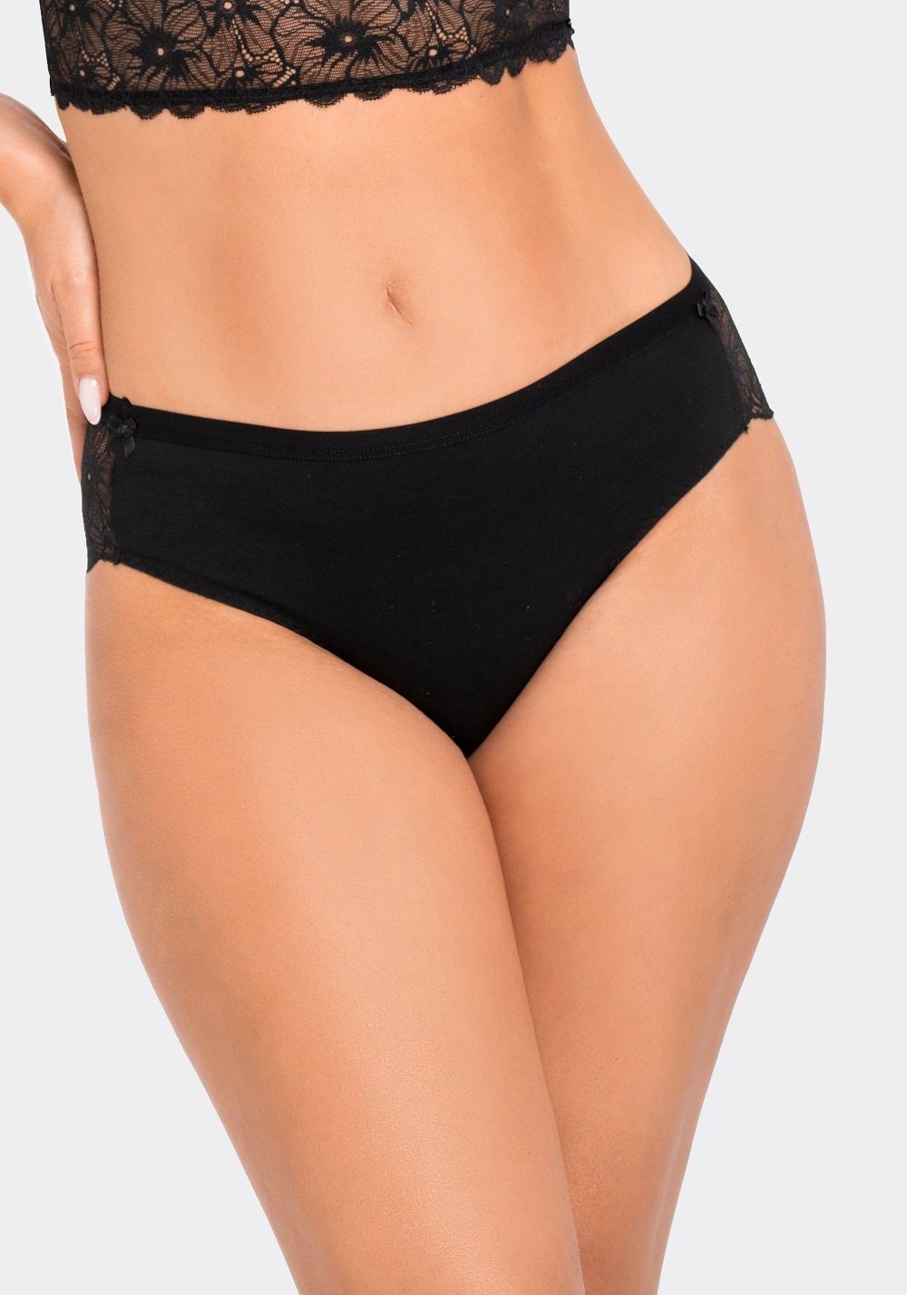 Babell Panty mit Spitzenverzierung schwarz