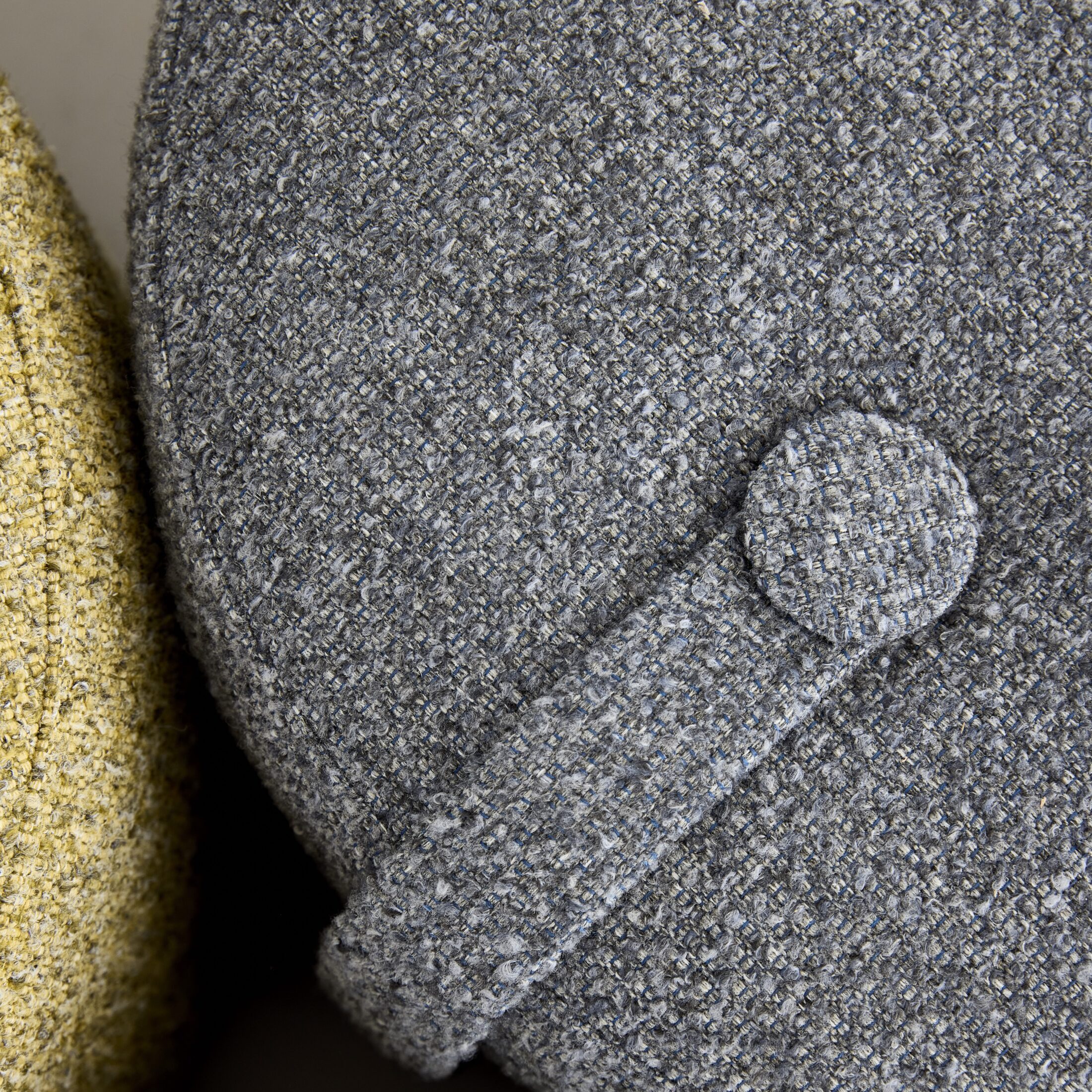 DesignBite Pouf
